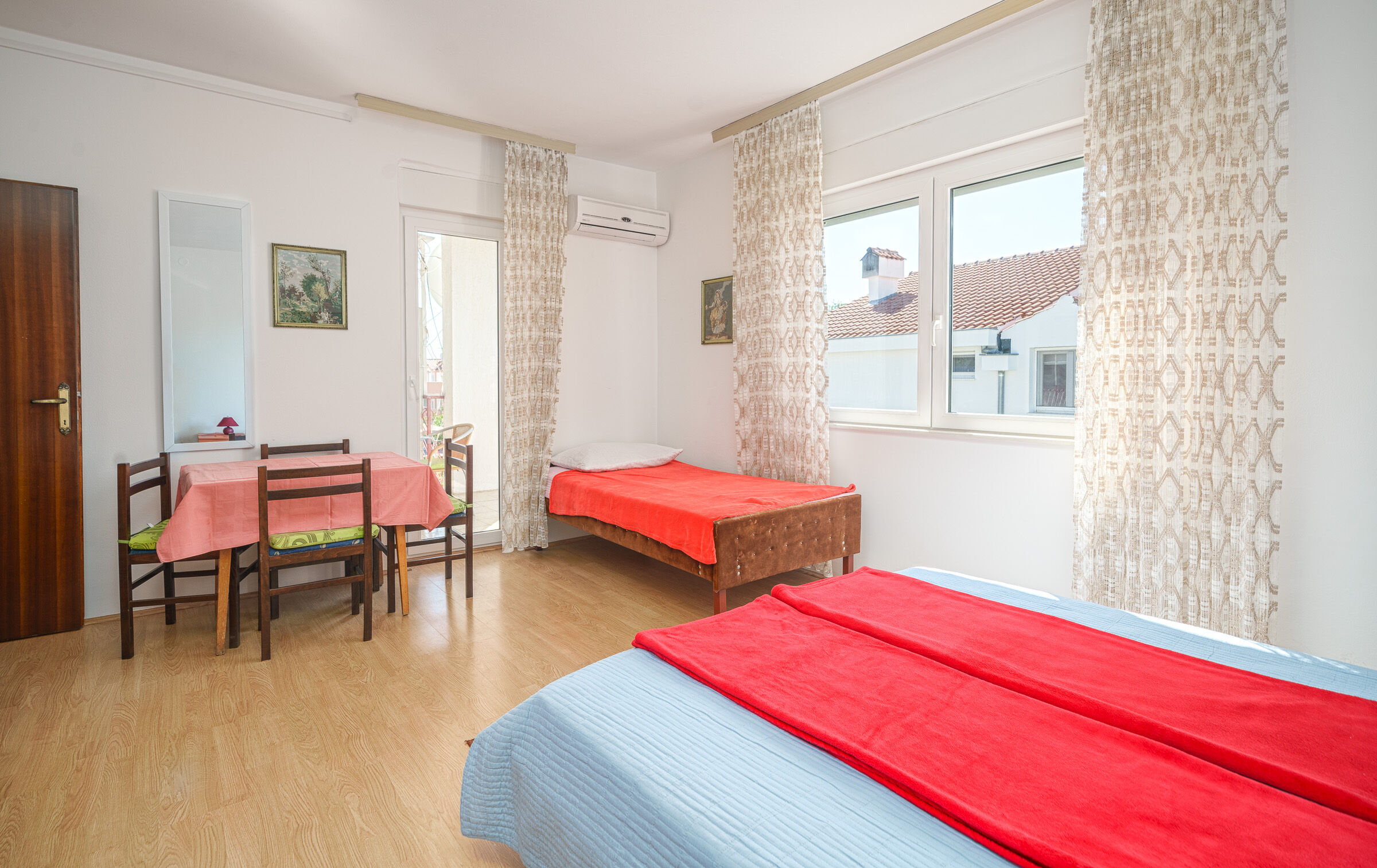 Apartments and Rooms Josipa 35061-A3