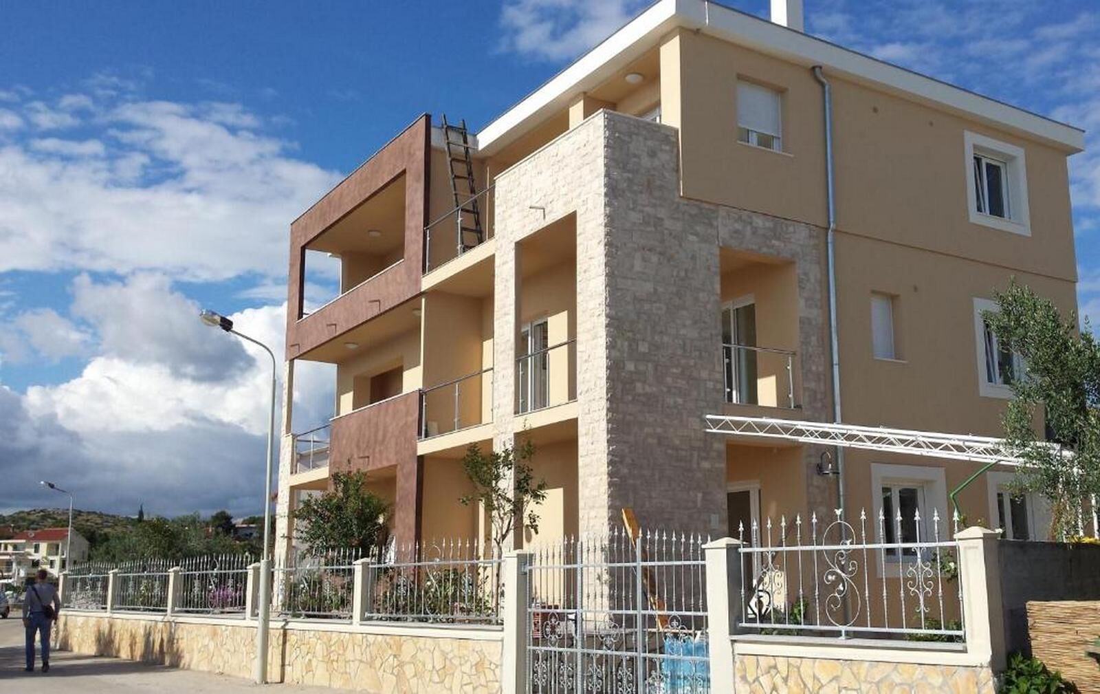 Apartments Superba 84051-A6