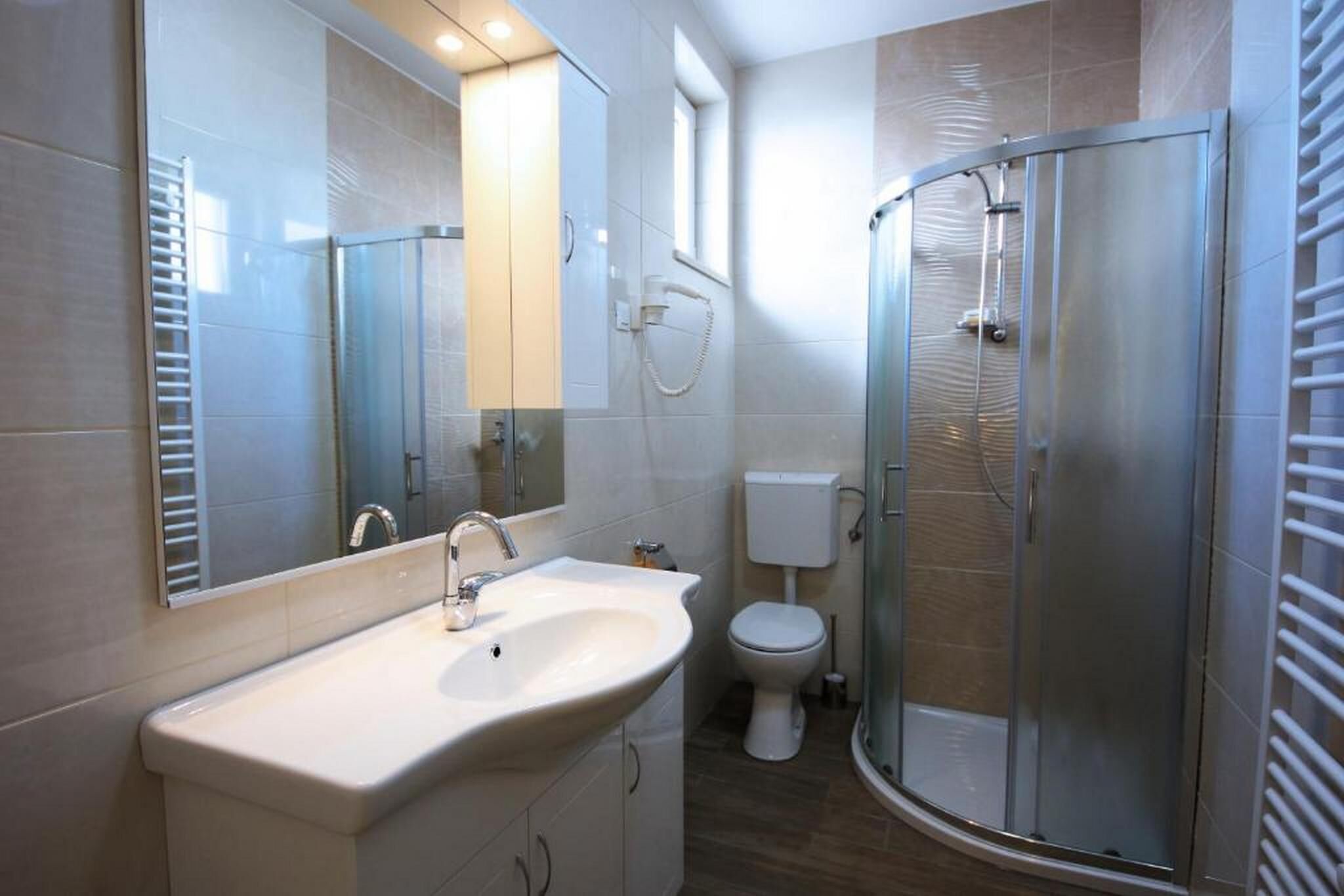 Room Ave Maria 84052-S2