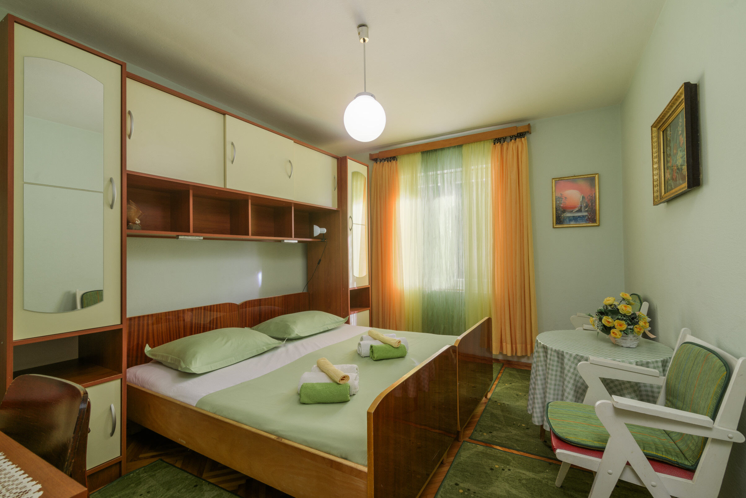 Rooms Mirjana 53882-S1