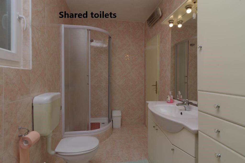 Rooms Mirjana 53882-S3