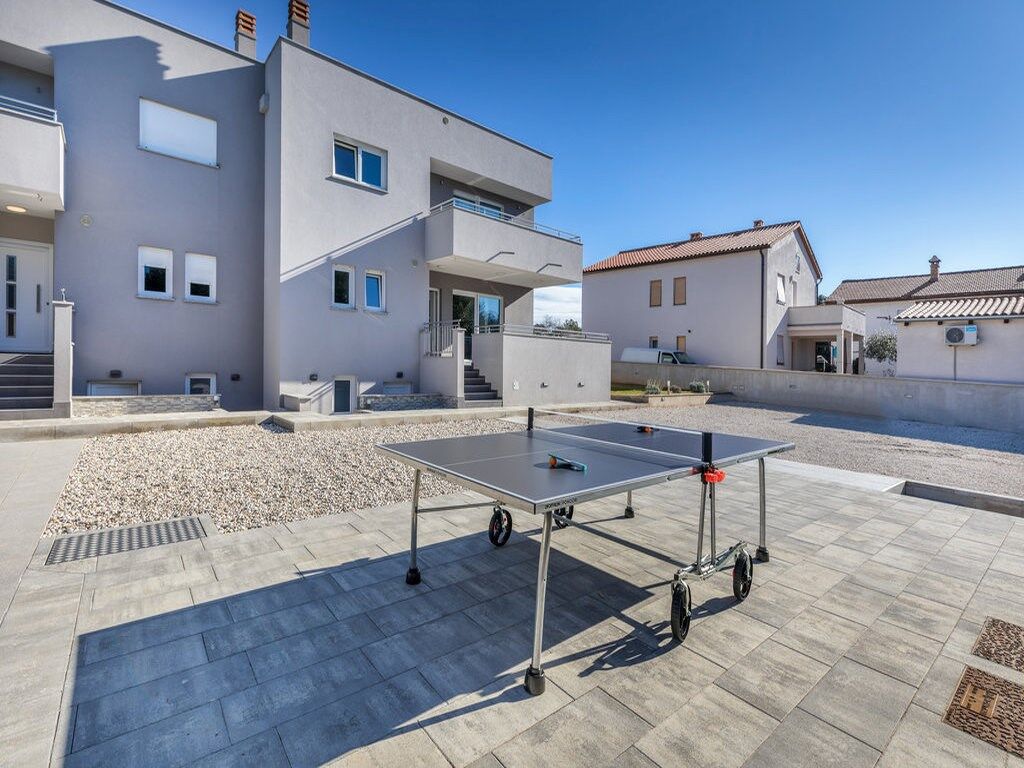 Villa Grande T&D 74185-K1