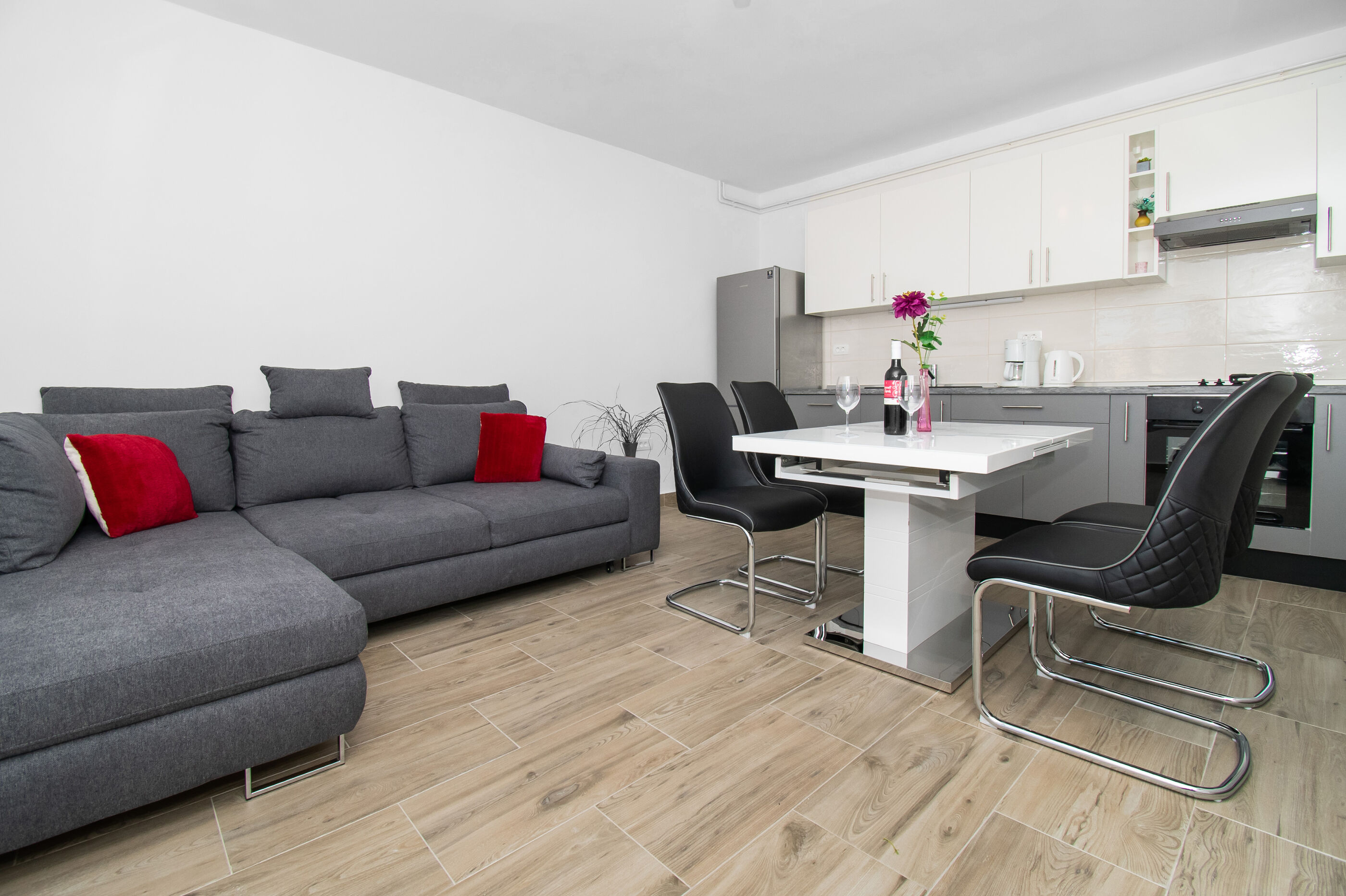 Apartments Rada 26811-A3