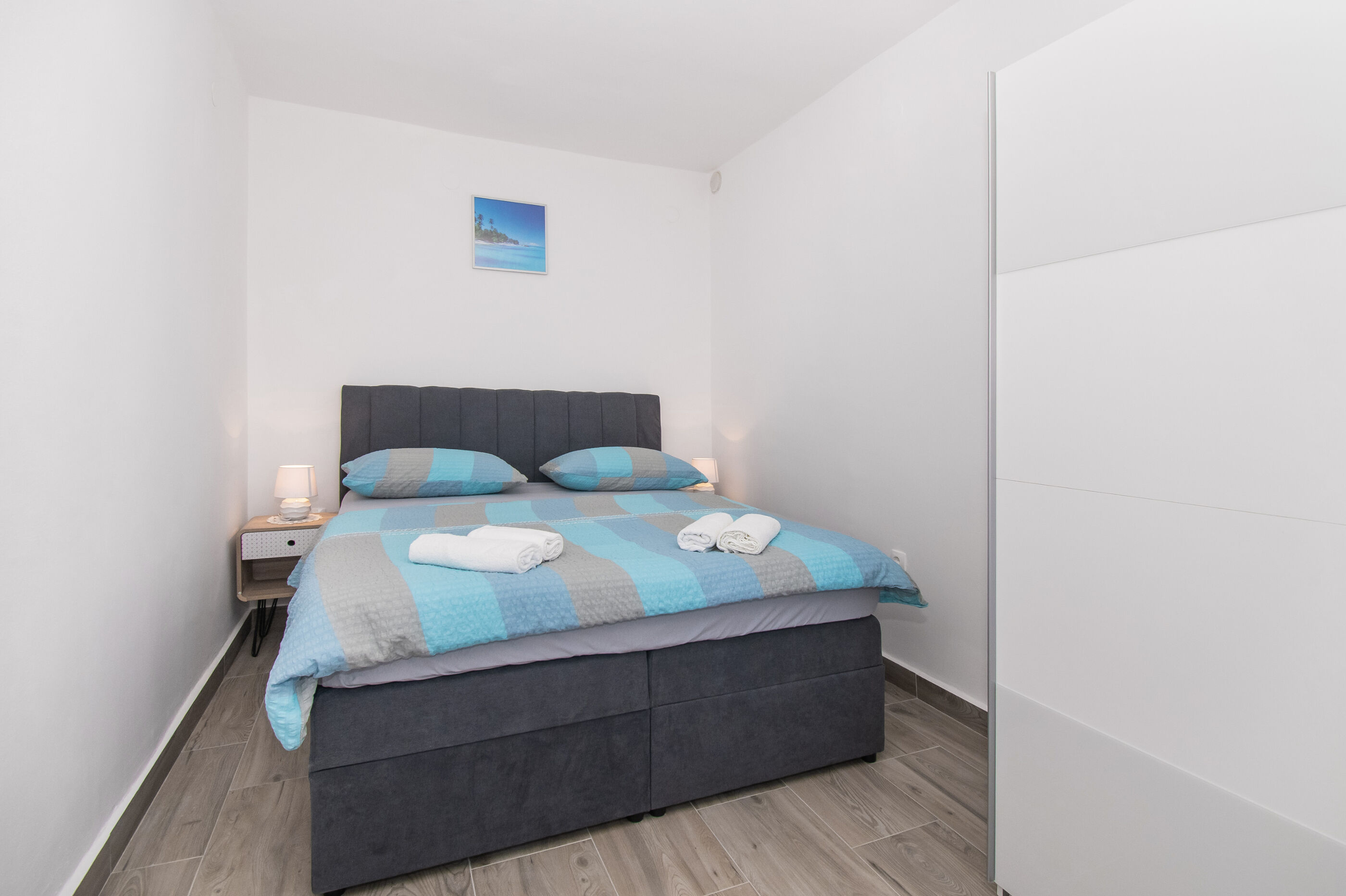 Apartments Rada 26811-A3