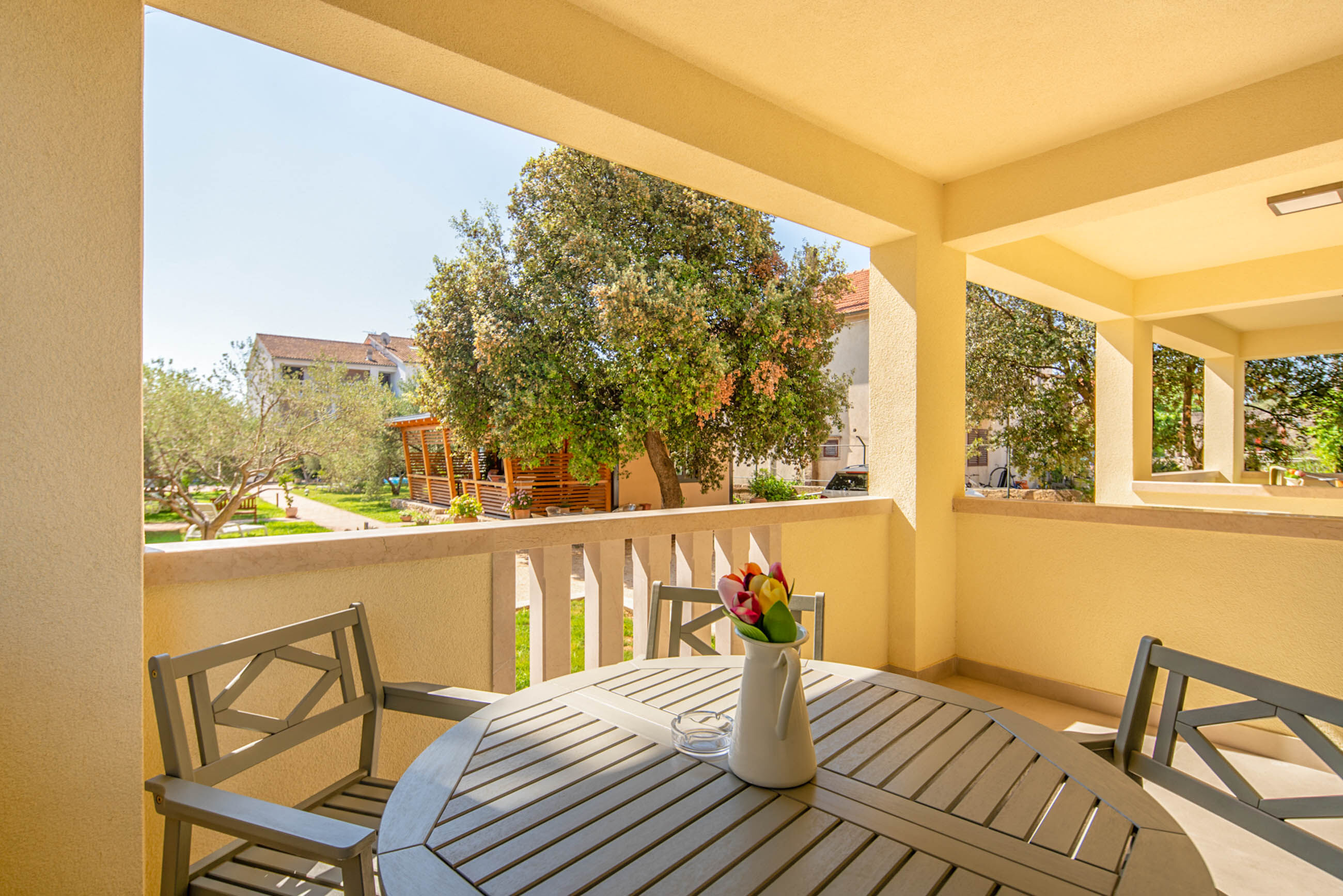Apartments Zoe 84161-A2