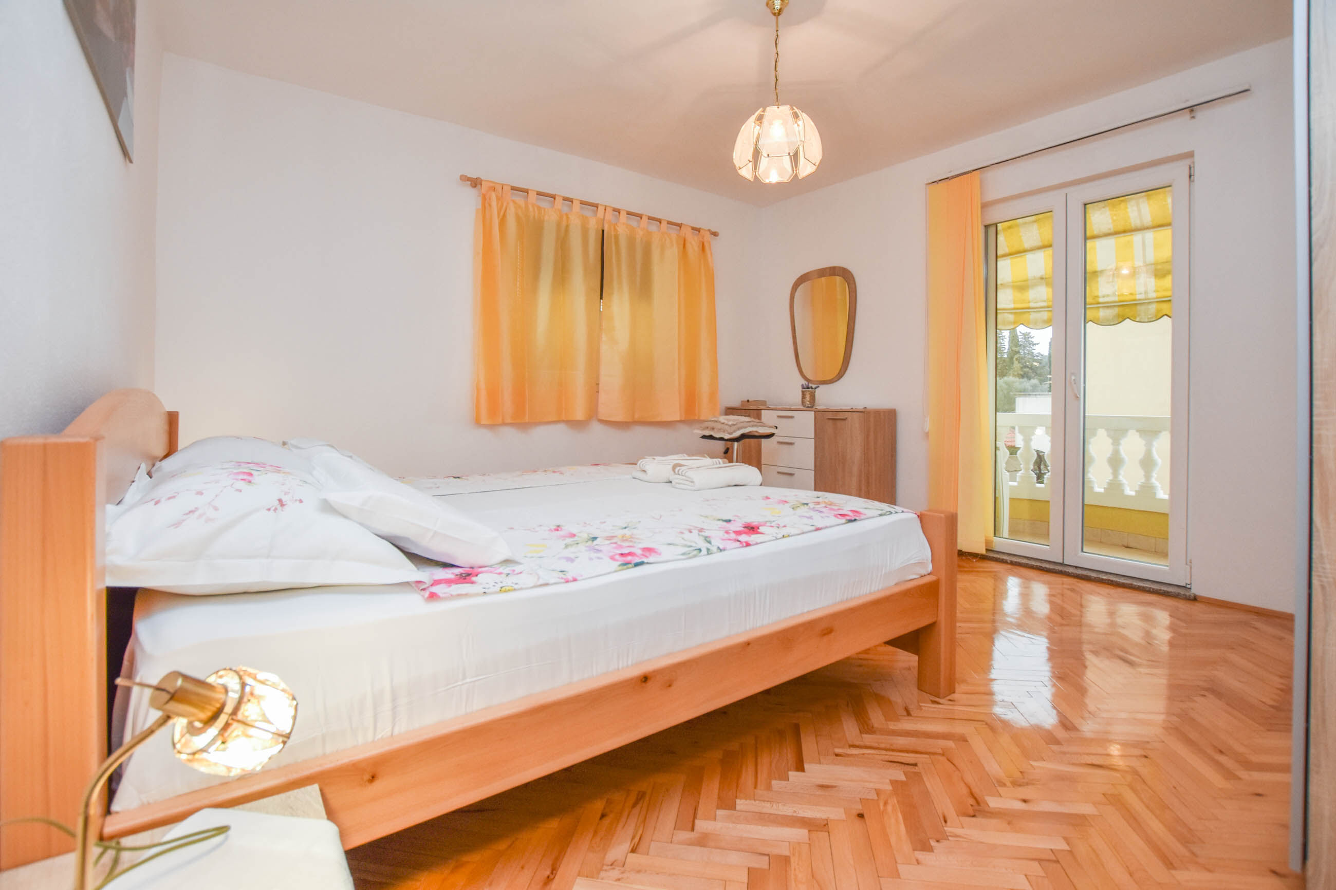 Apartments Dandelion 84281-A1
