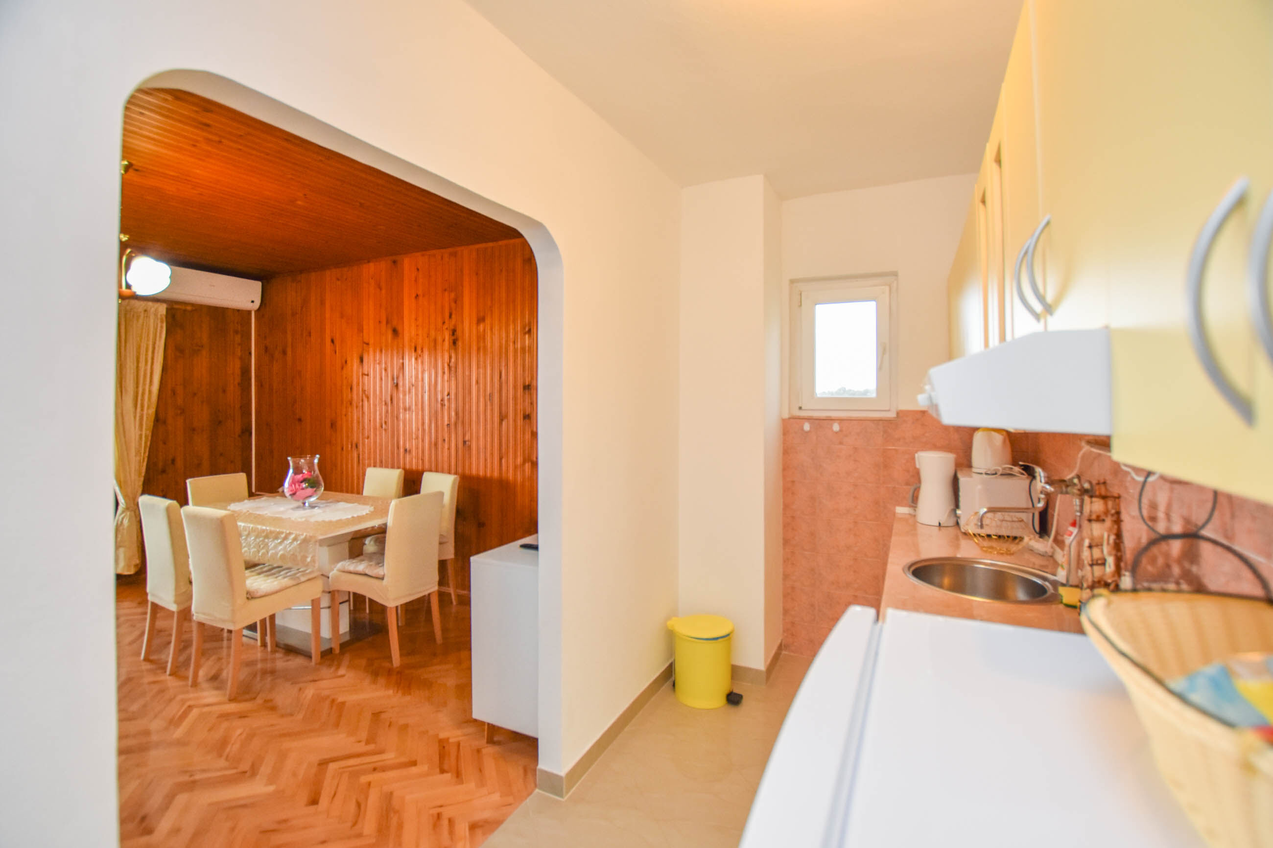 Apartments Dandelion 84281-A1