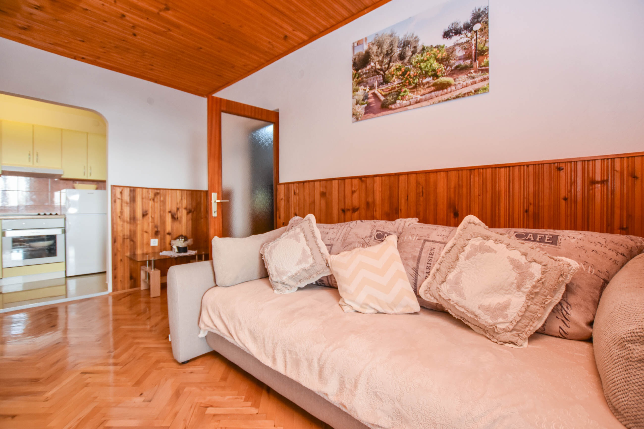 Apartments Dandelion 84281-A1