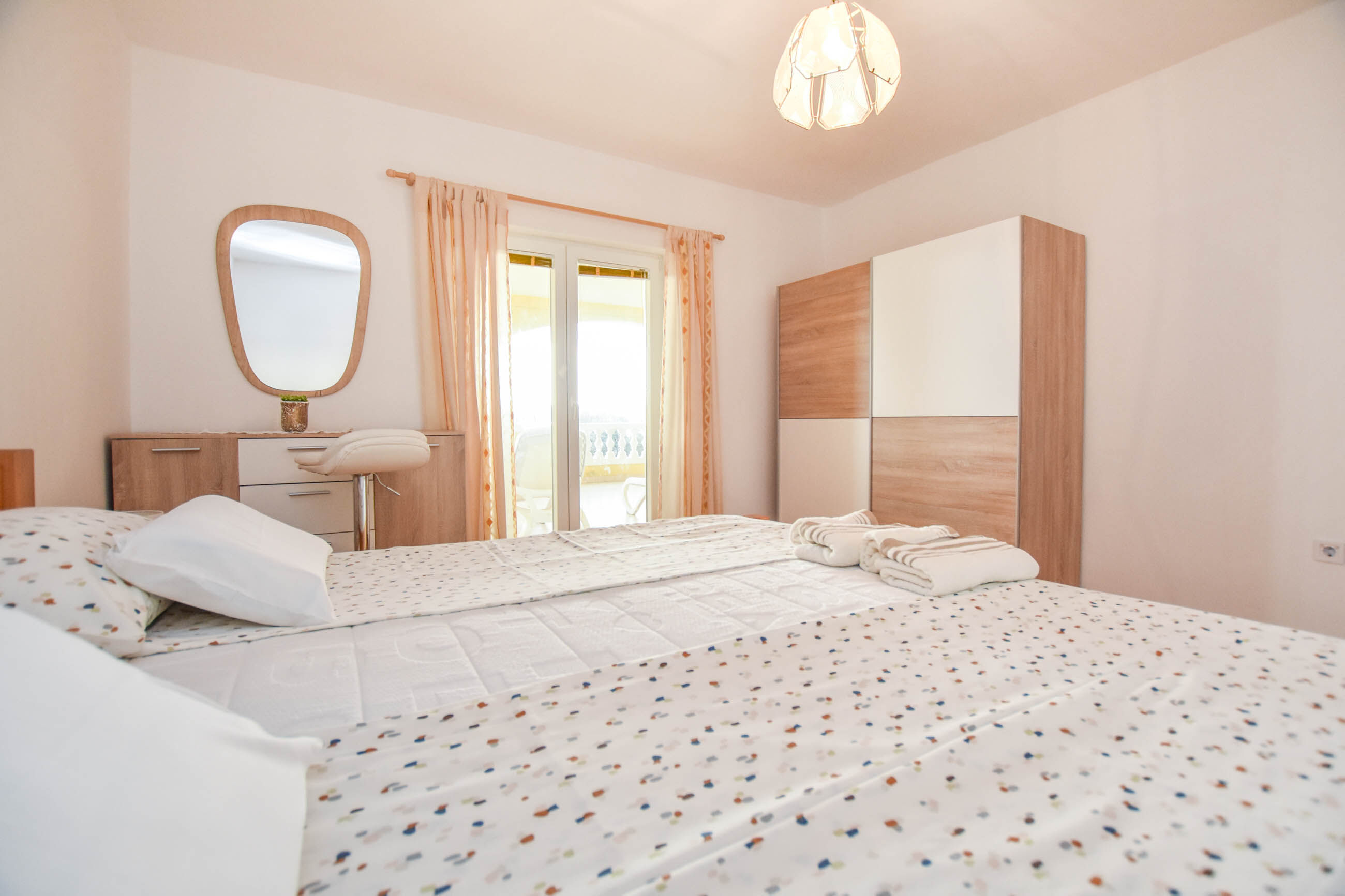 Apartments Dandelion 84281-A1
