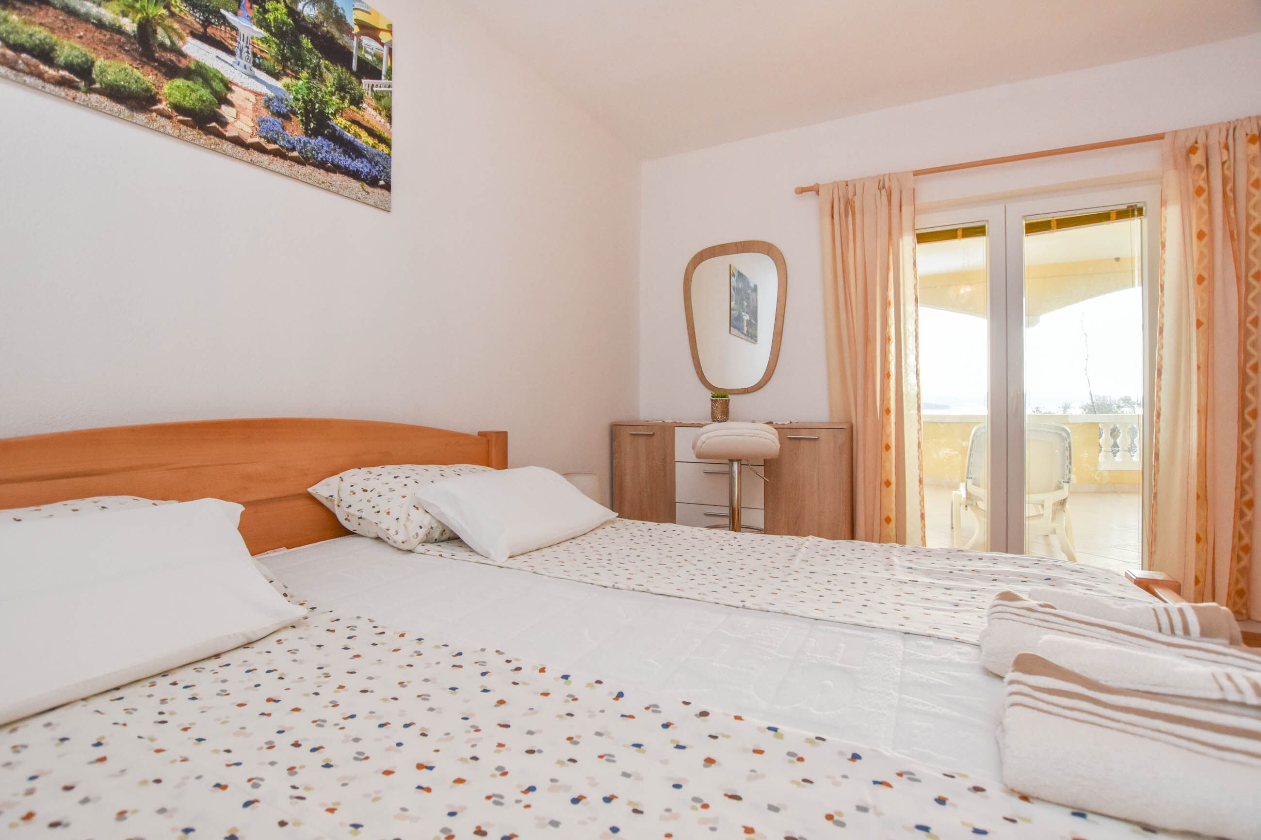 Apartments Dandelion 84281-A1