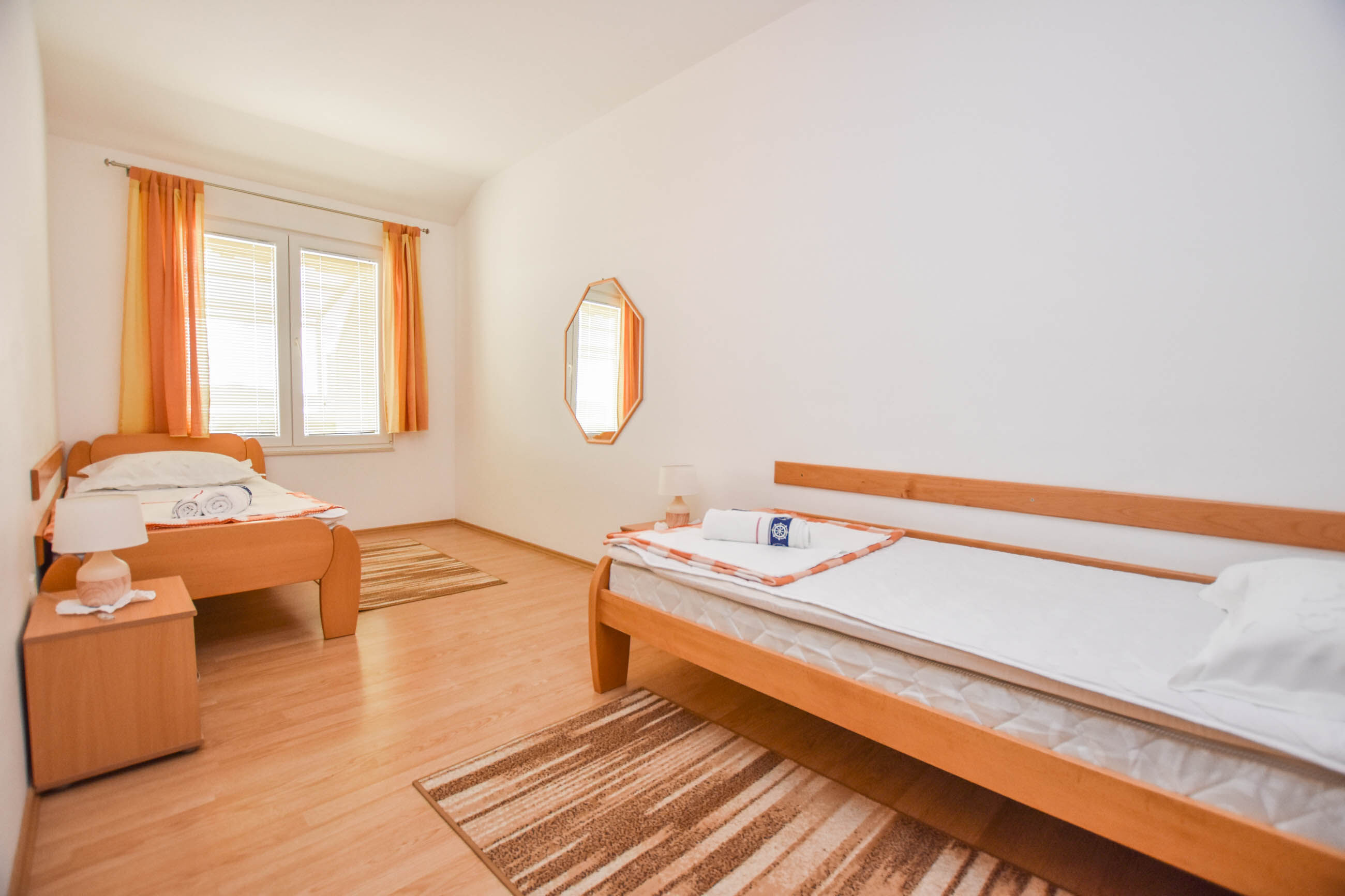 Apartments Dandelion 84281-A2