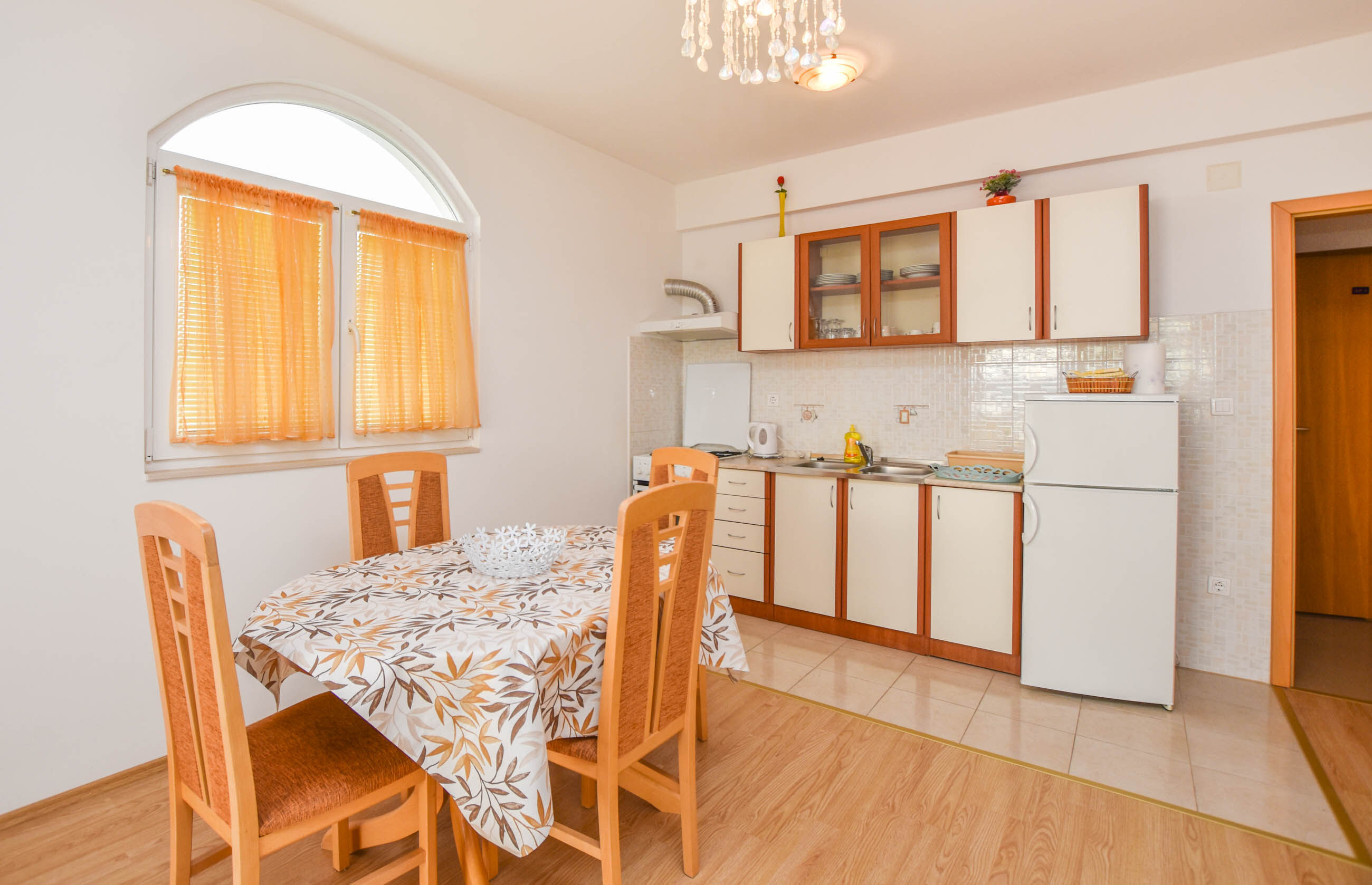 Apartments Dandelion 84281-A3