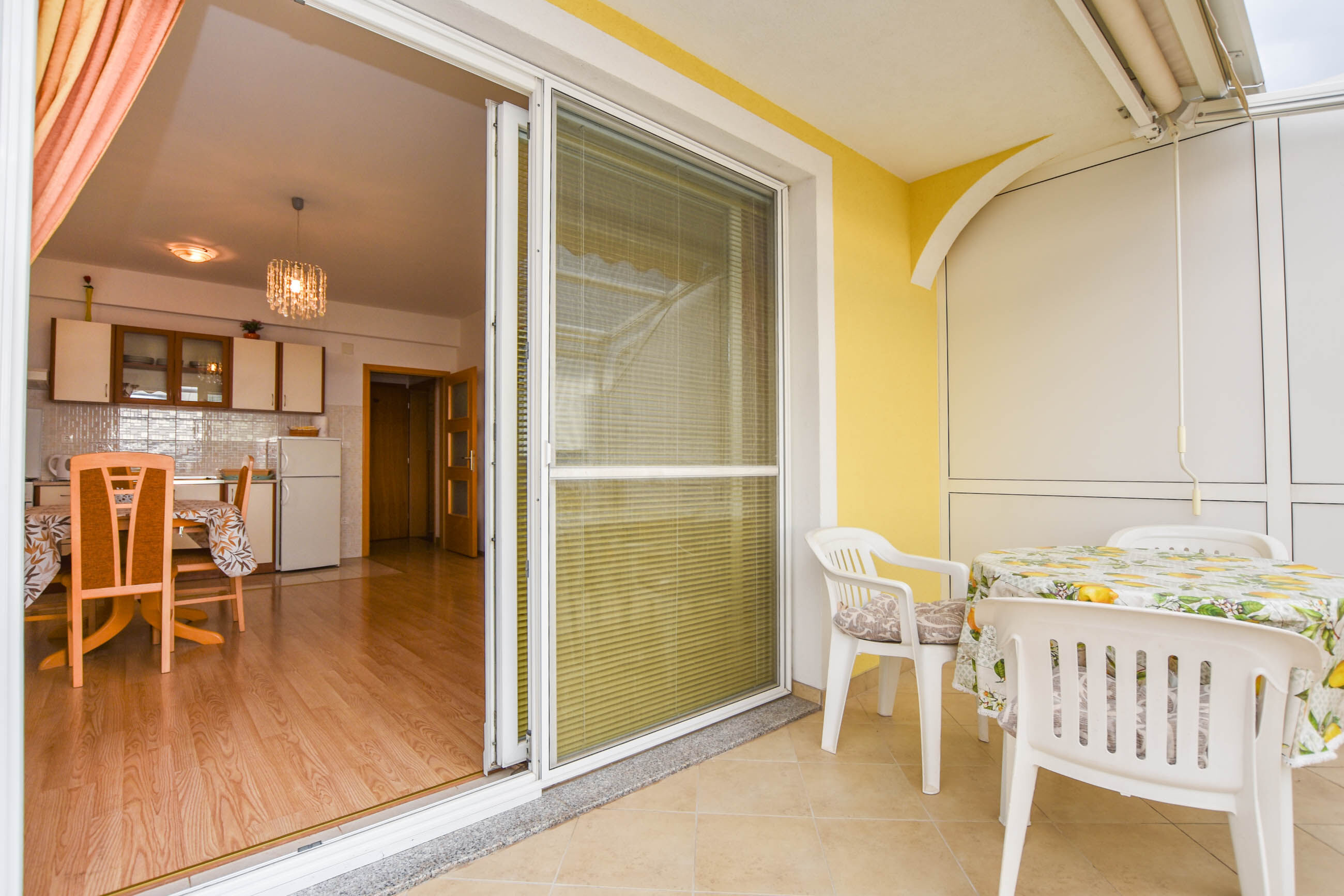 Apartments Dandelion 84281-A3