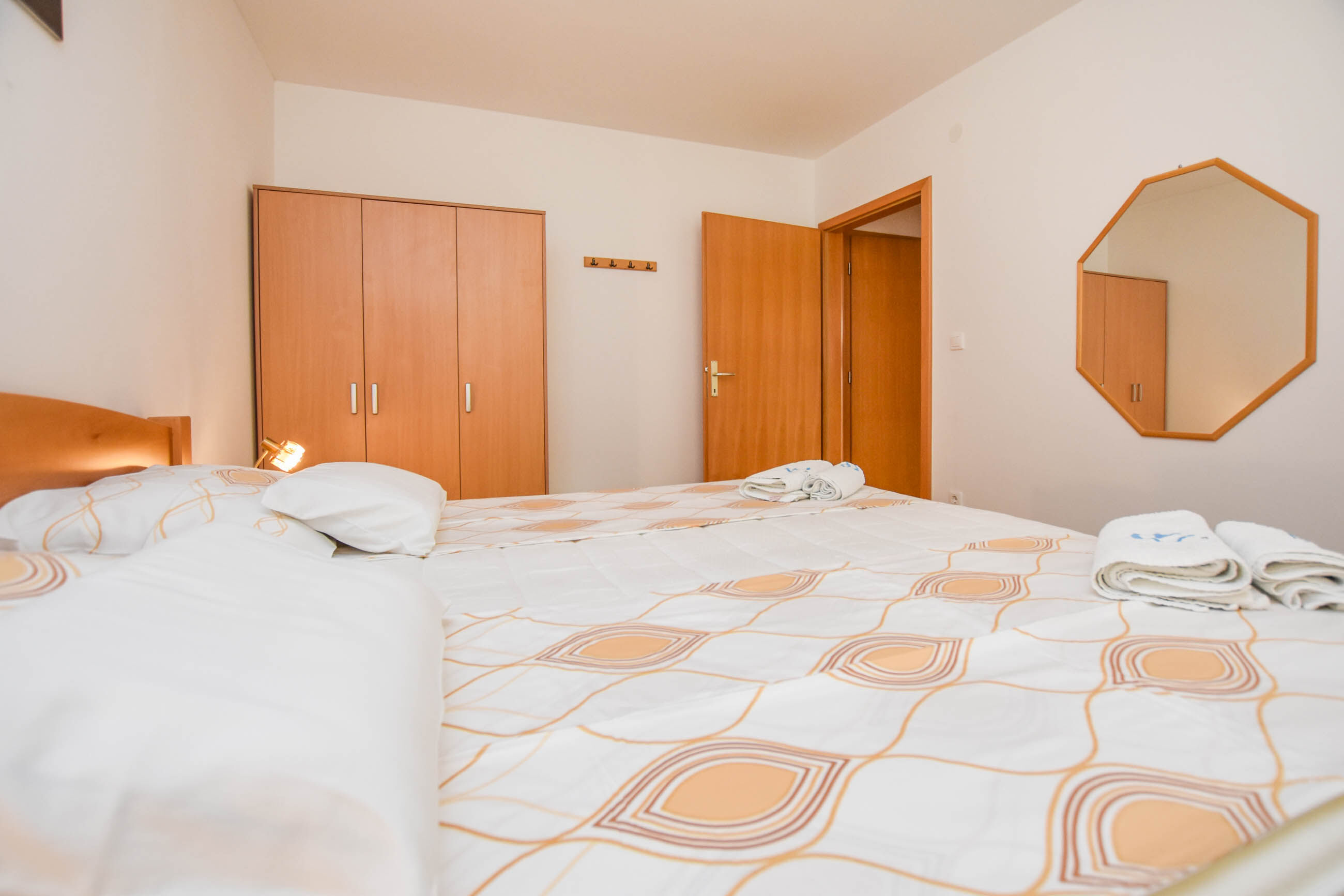 Apartments Dandelion 84281-A3