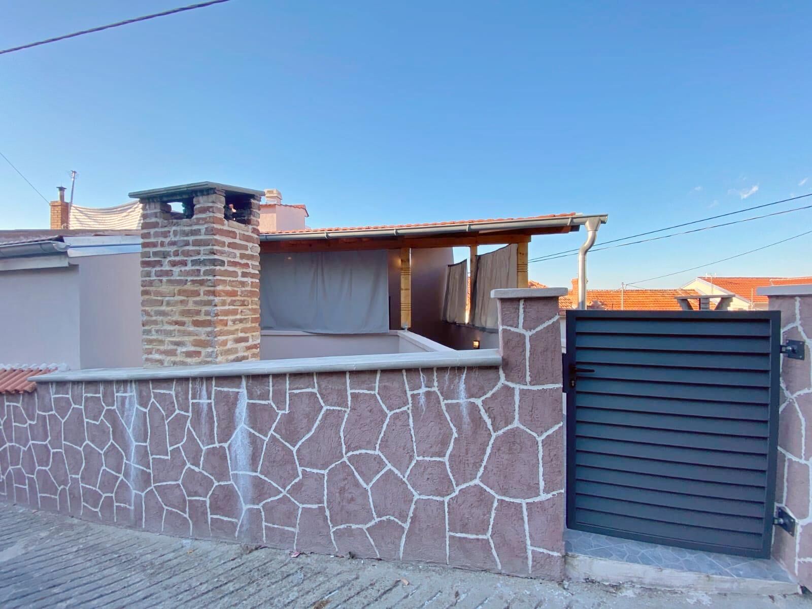 House Roko and Karla 87791-K1