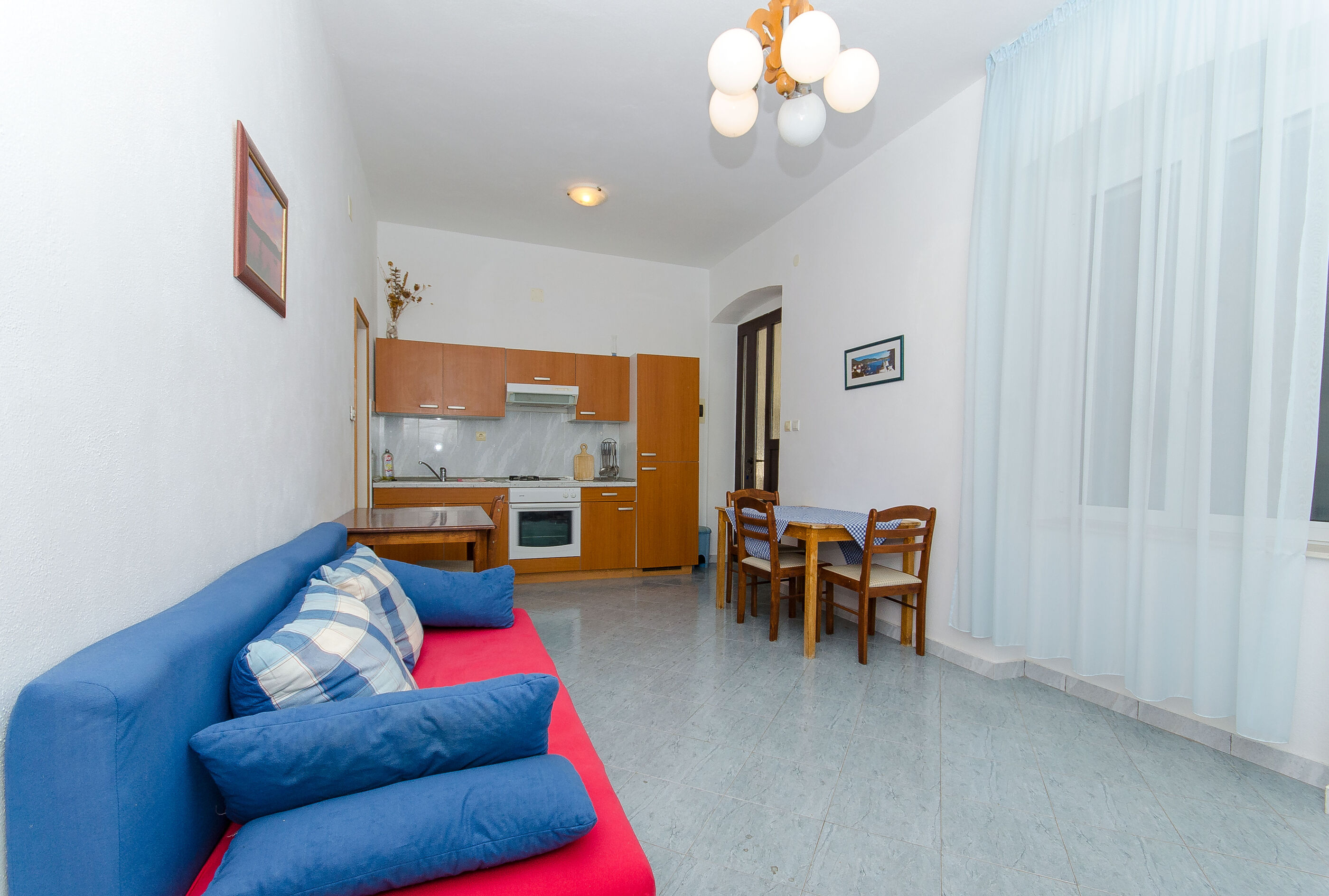 Apartments Ivanka 40901-A2
