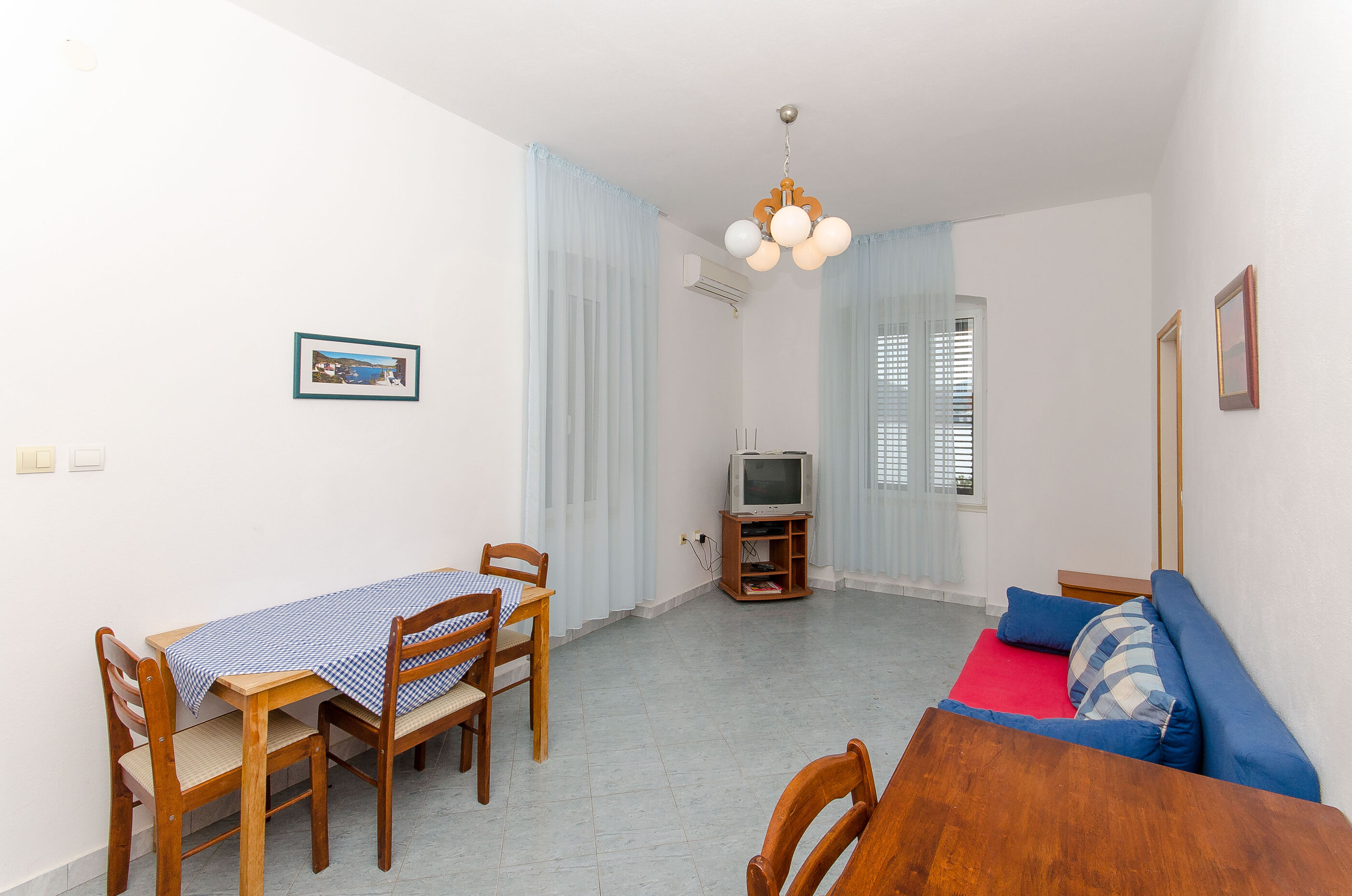 Apartments Ivanka 40901-A2