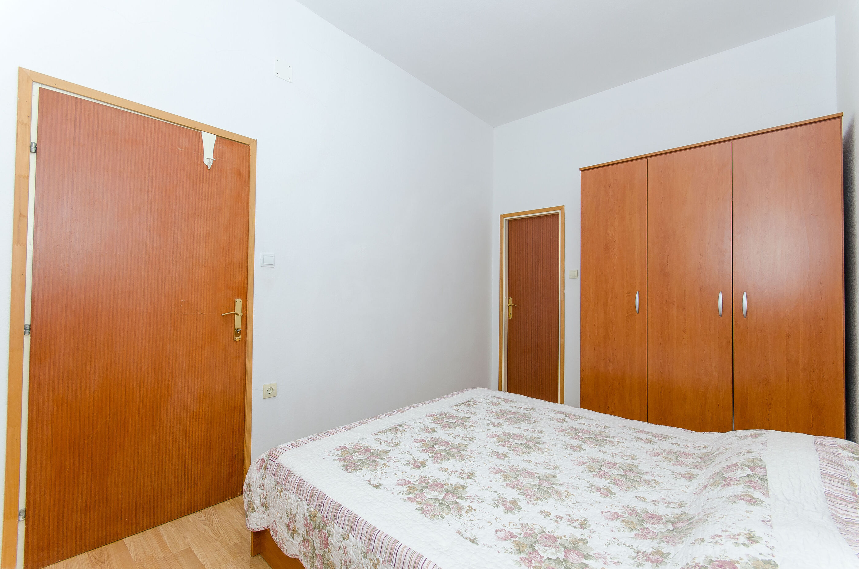 Apartments Ivanka 40901-A4