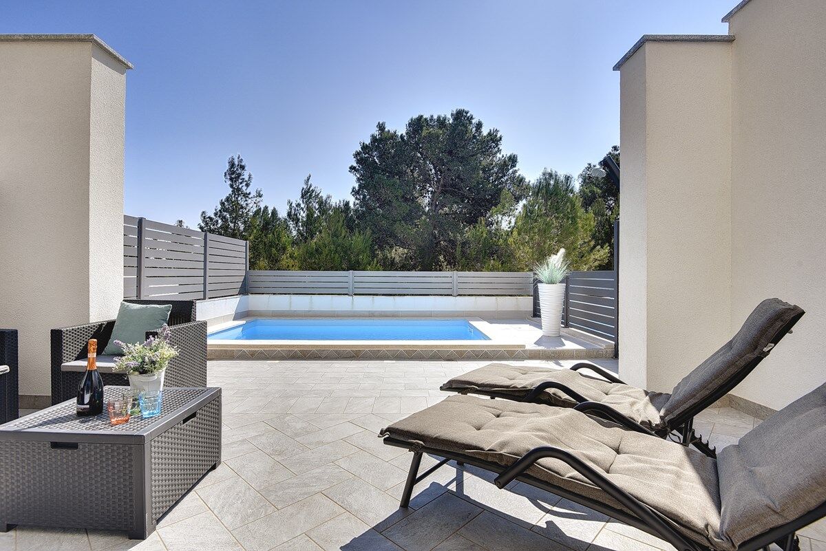 Villa Residence Oli A 74208-K1