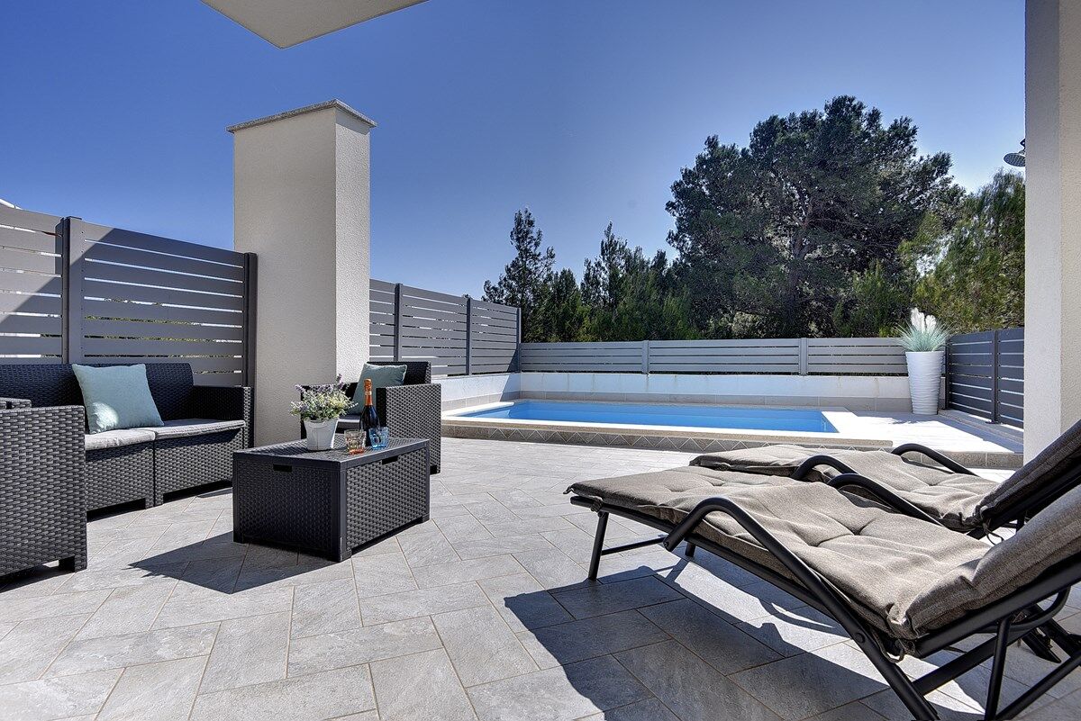 Villa Residence Oli A 74208-K1