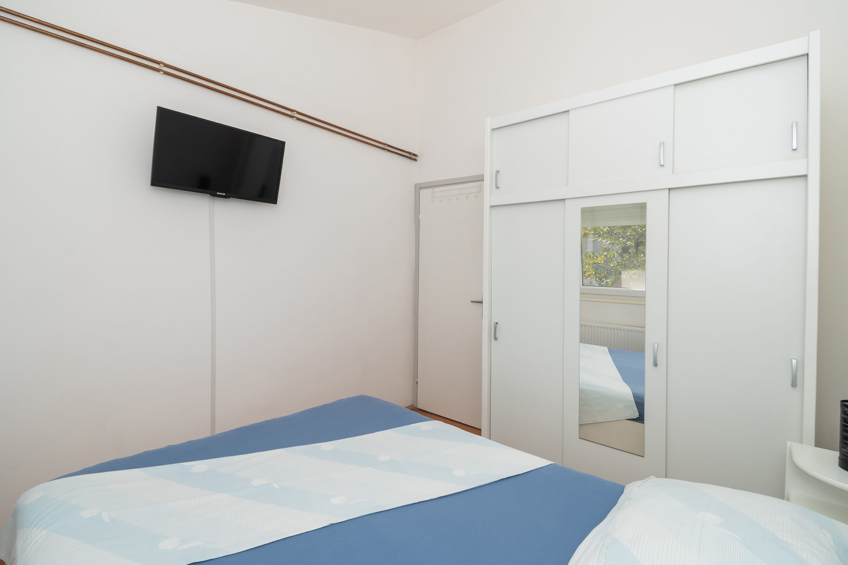Apartments Anita Tribunj 82741-A2