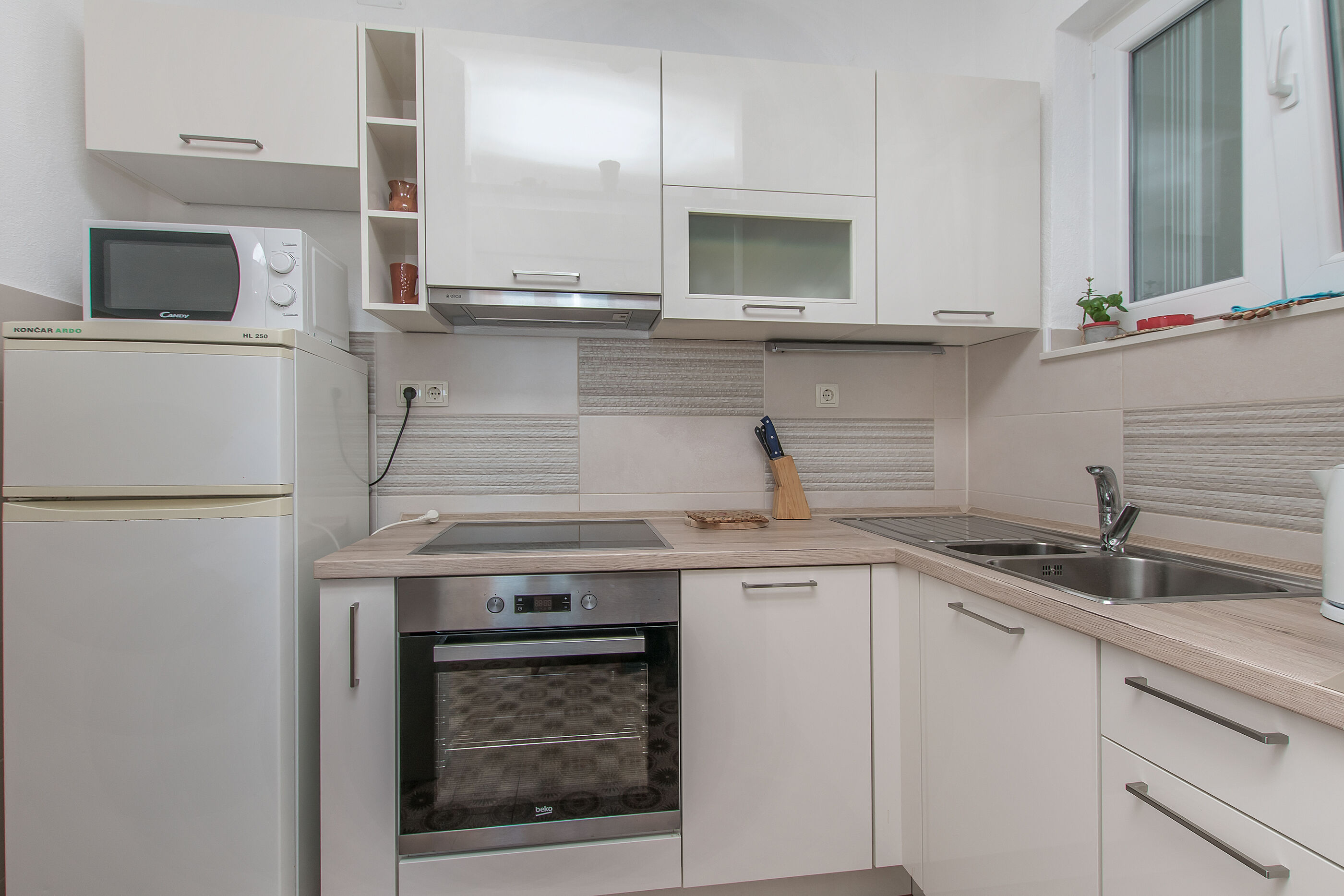 Apartment Sladana 84111-A1