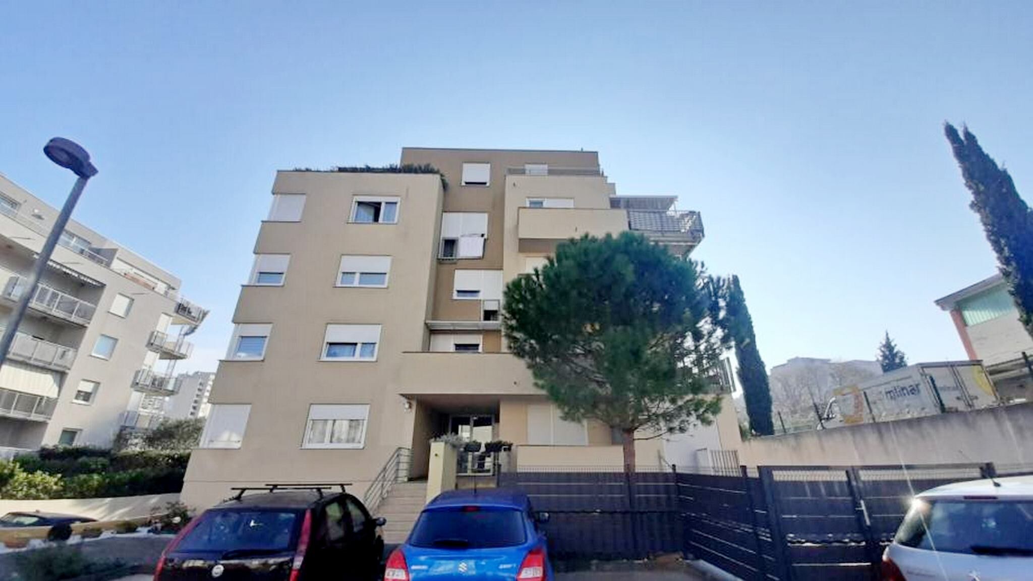 Apartment Only love 84401-A1