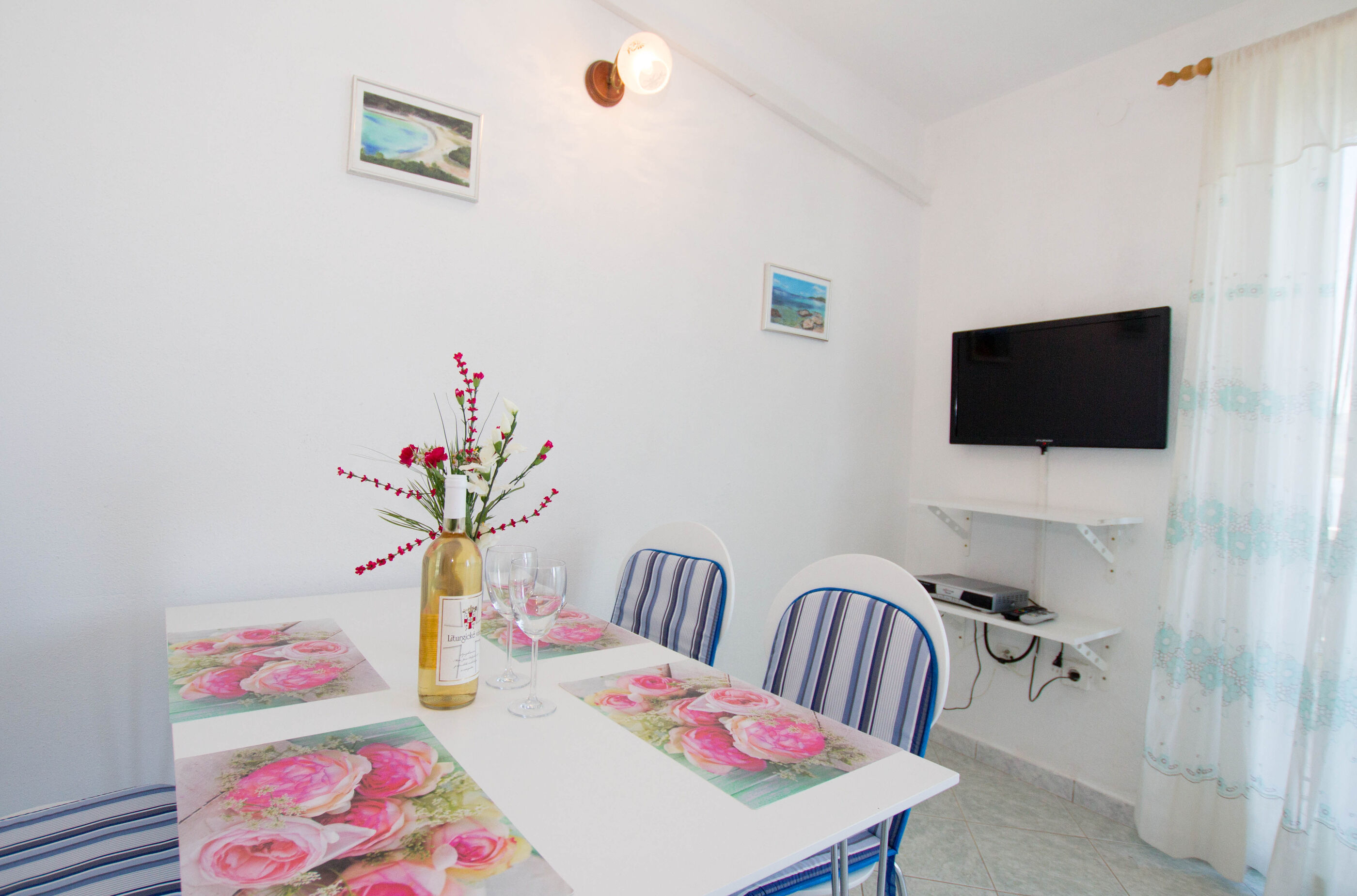 Apartments More 84421-A1