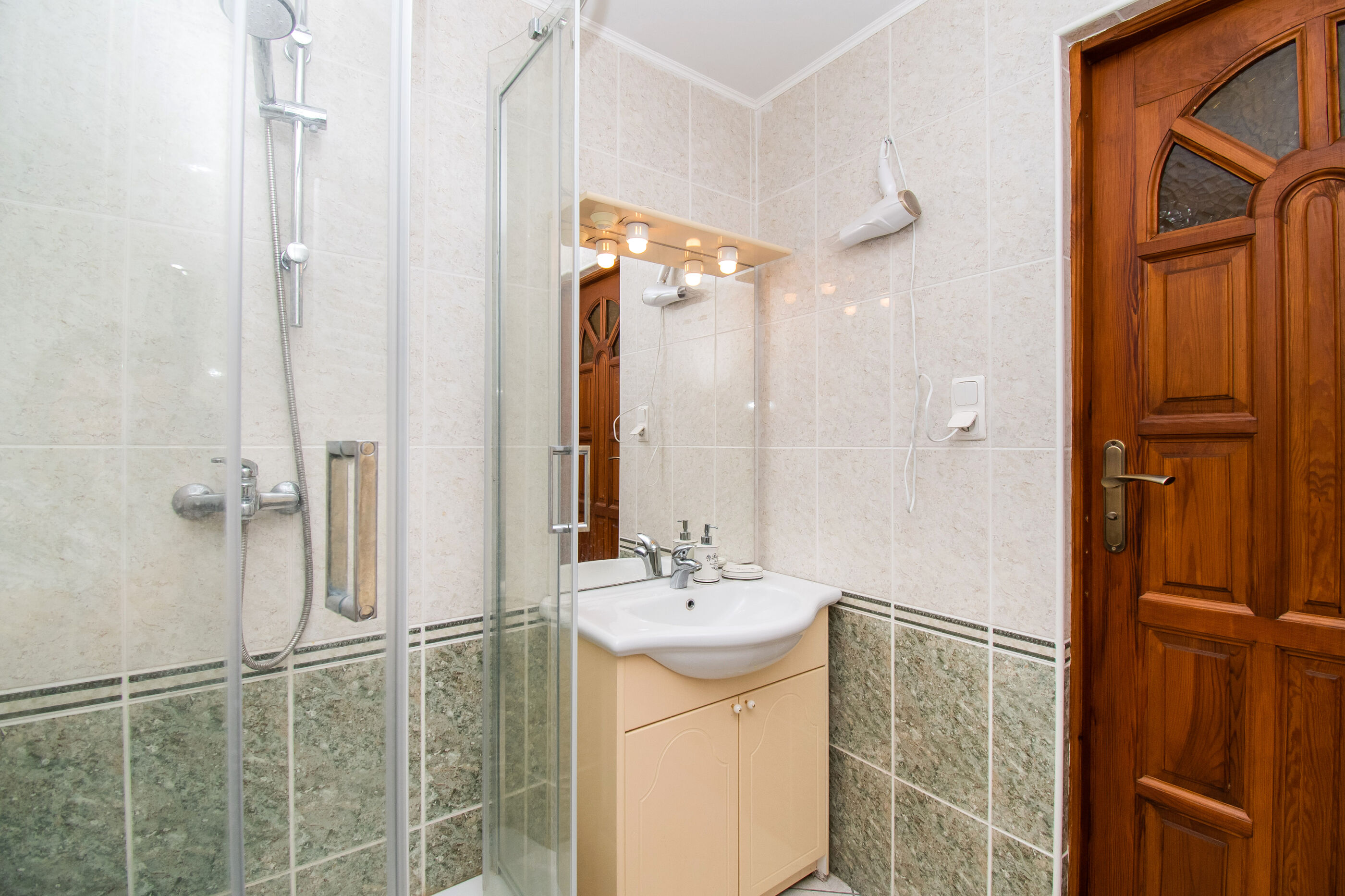 Apartments Adriaaticoo 84061-A2