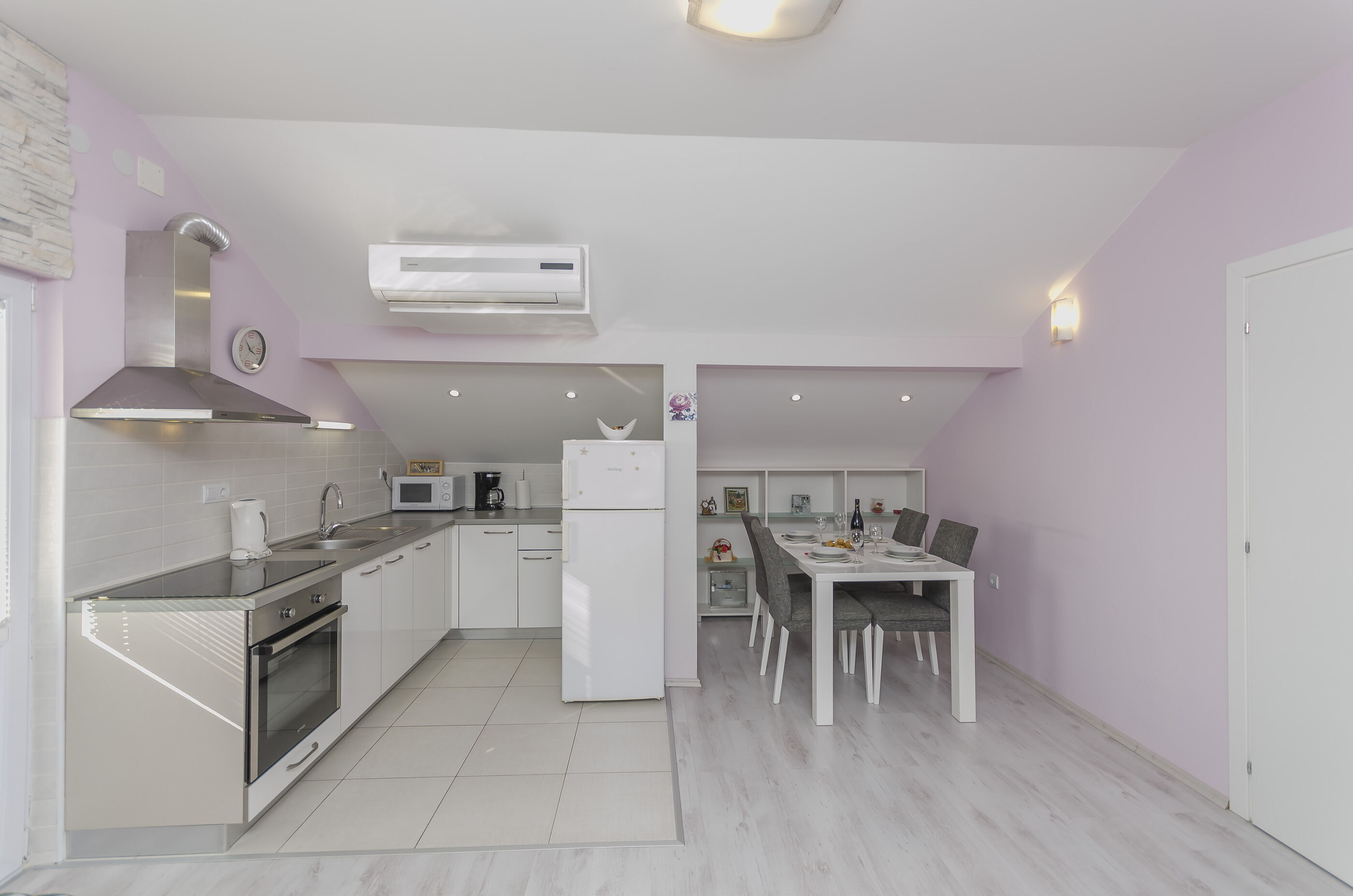 Apartment Golden Sunset 84451-A1