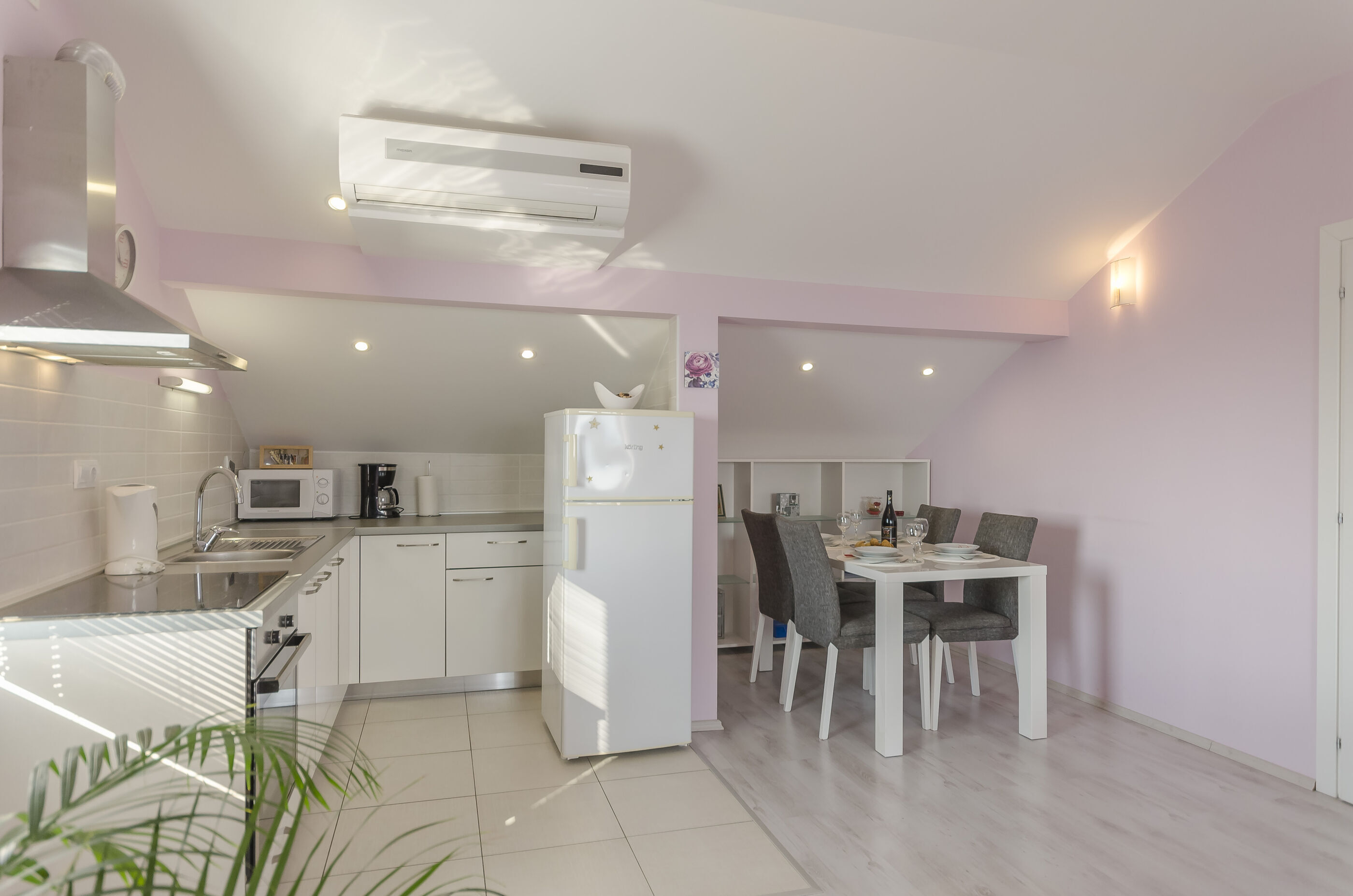 Apartment Golden Sunset 84451-A1