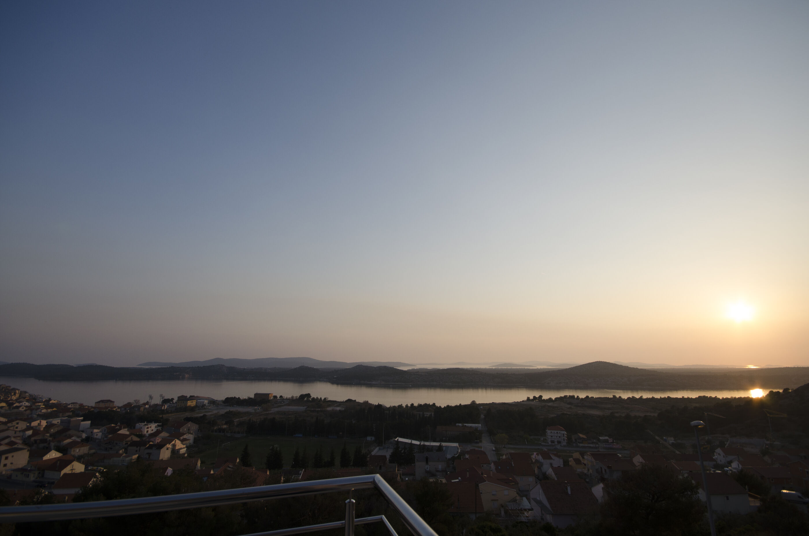 Apartment Golden Sunset 84451-A1