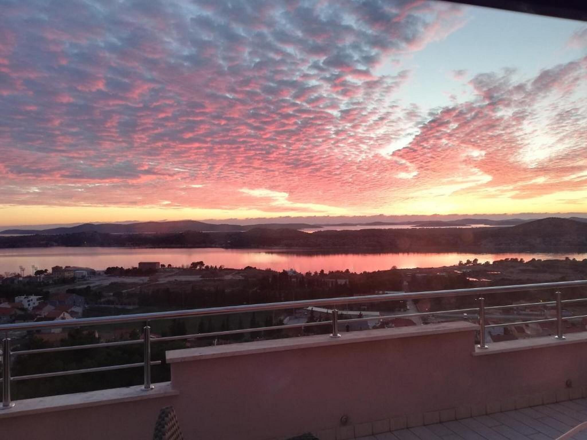 Apartment Golden Sunset 84451-A1