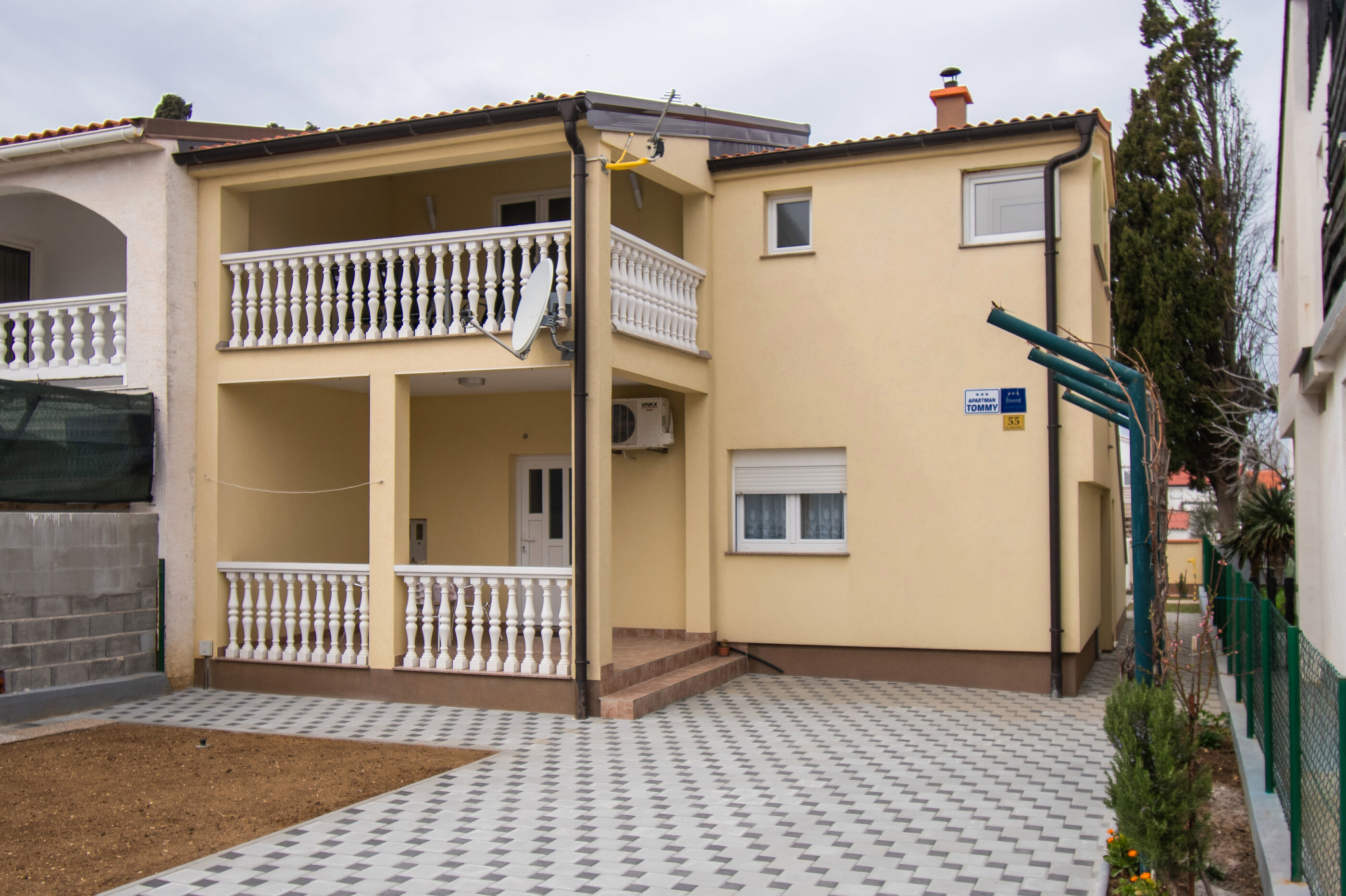 Apartment Tommy 83021-A1
