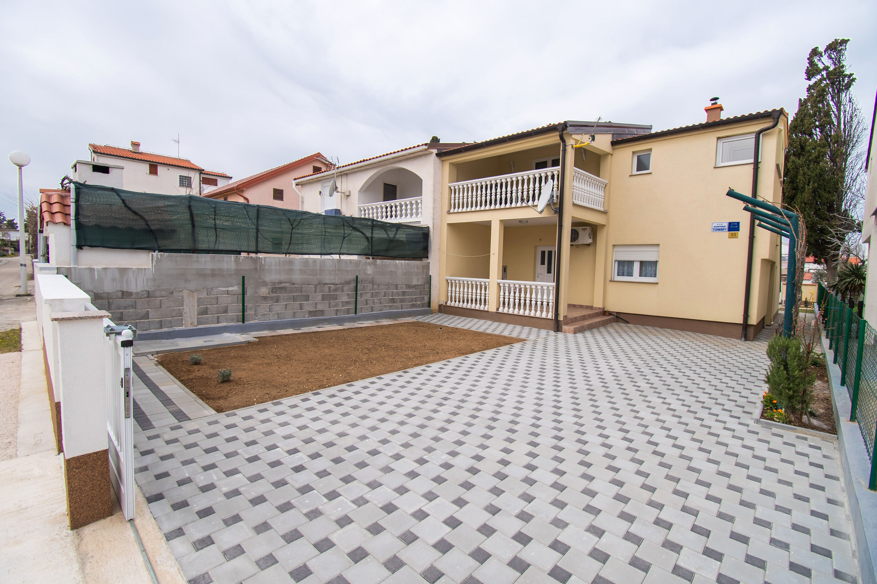 Apartment Tommy 83021-A1