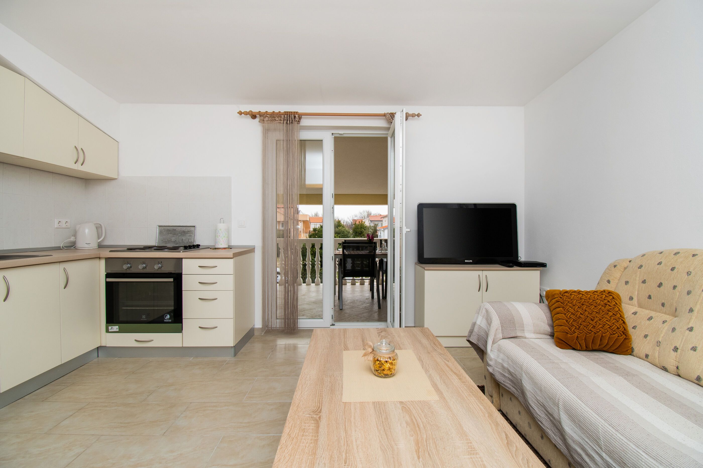 Apartment Tommy 83021-A1