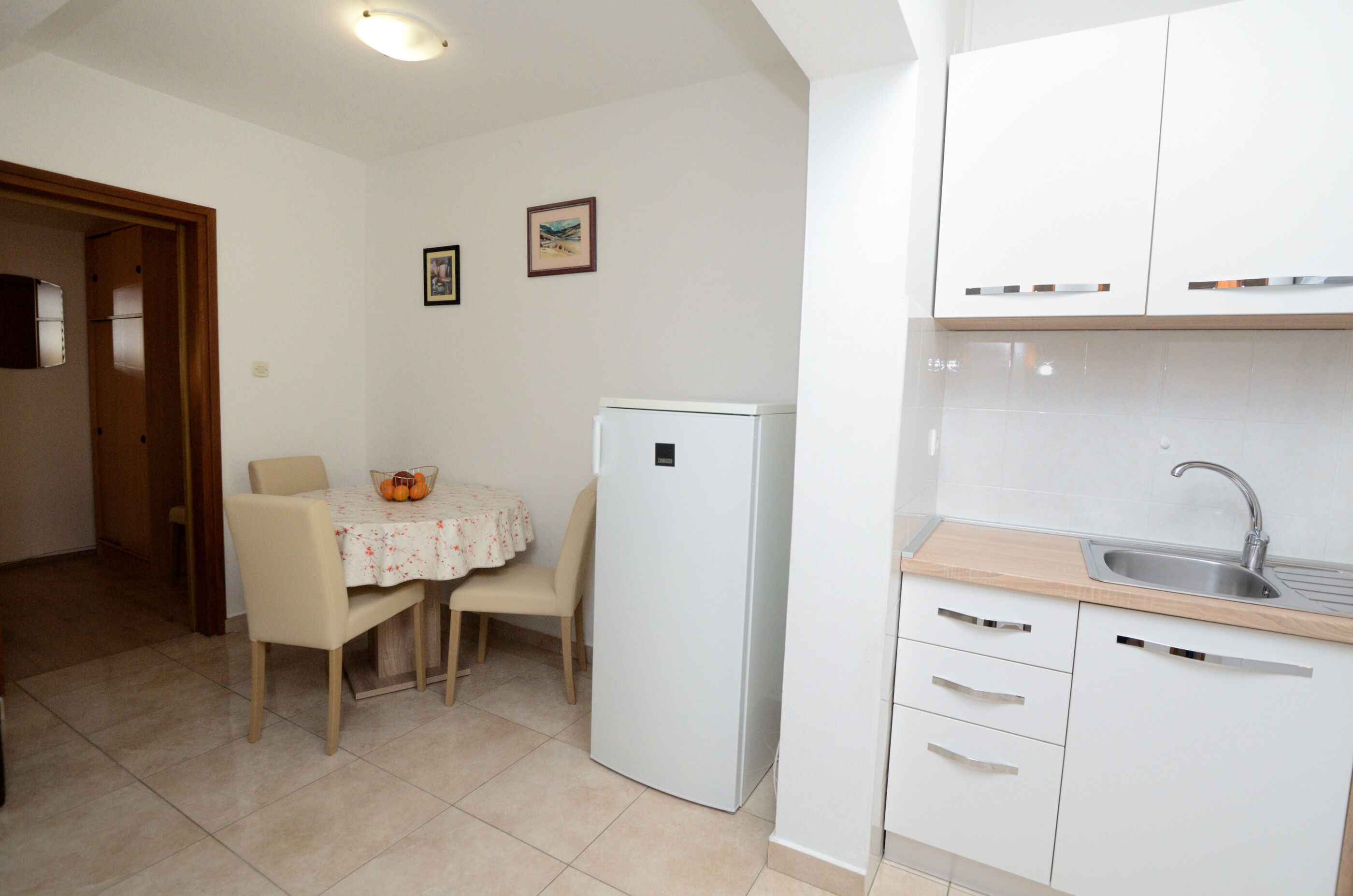Apartment Malvina 42911-A1