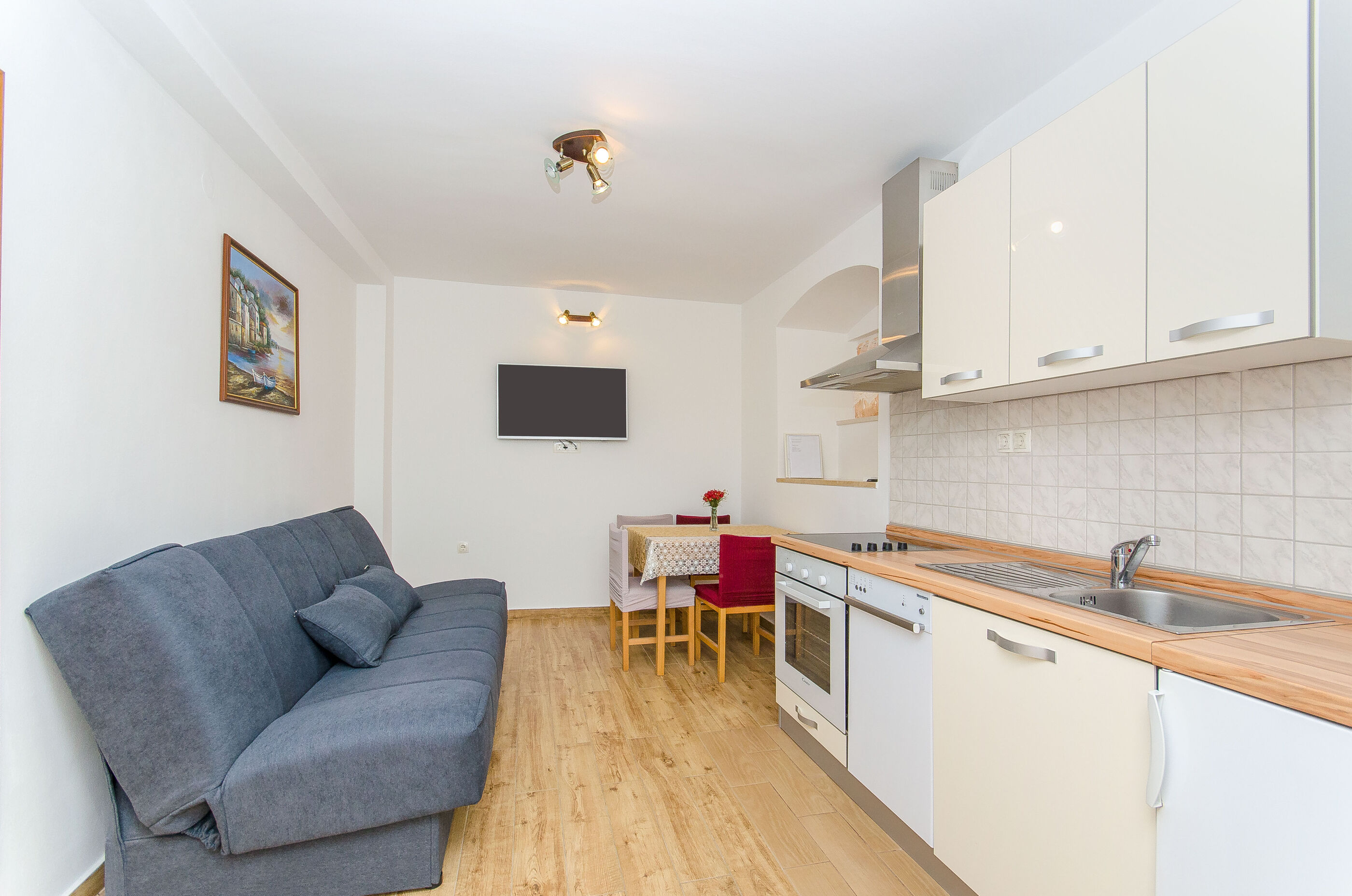 Apartment Ane 84561-A1