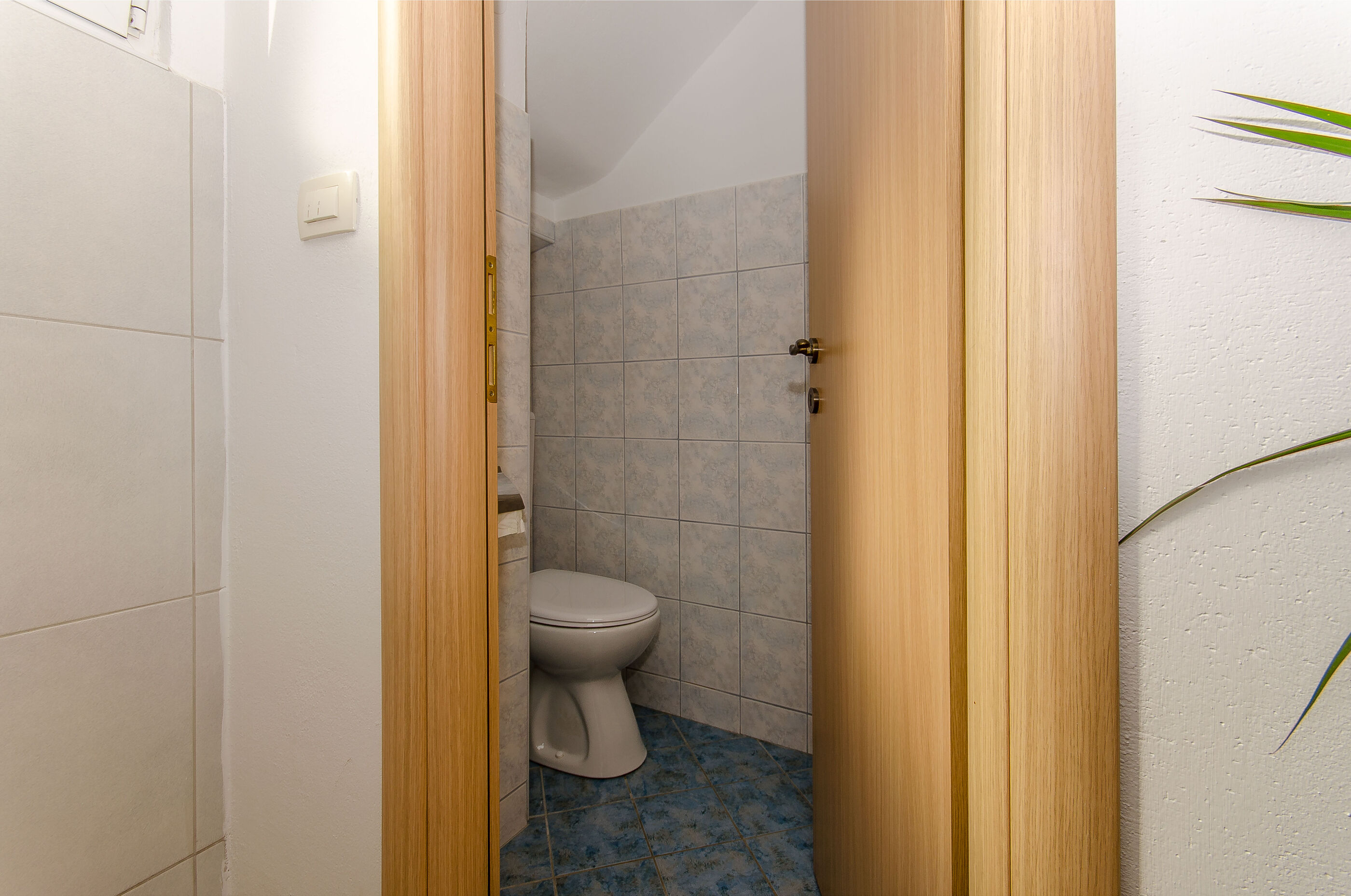 Apartment Ane 84561-A1