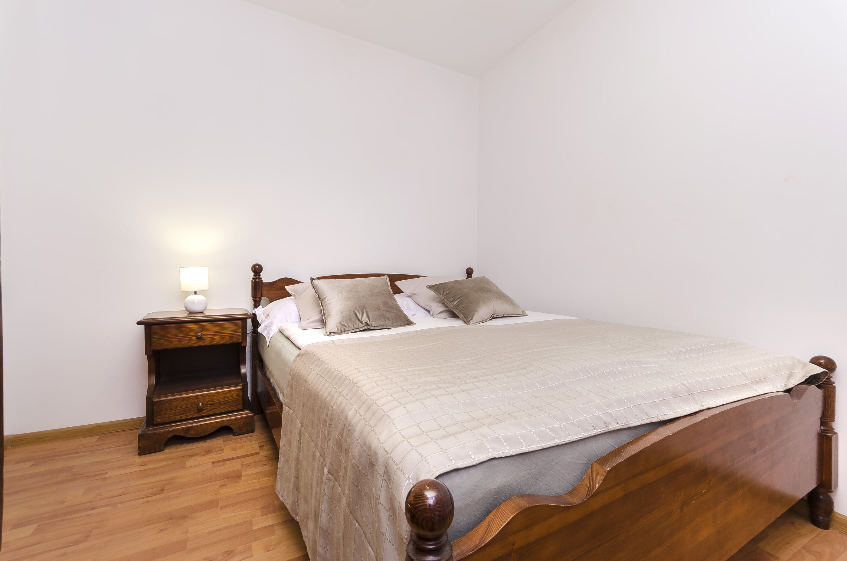 Apartments Little spring 58651-A2