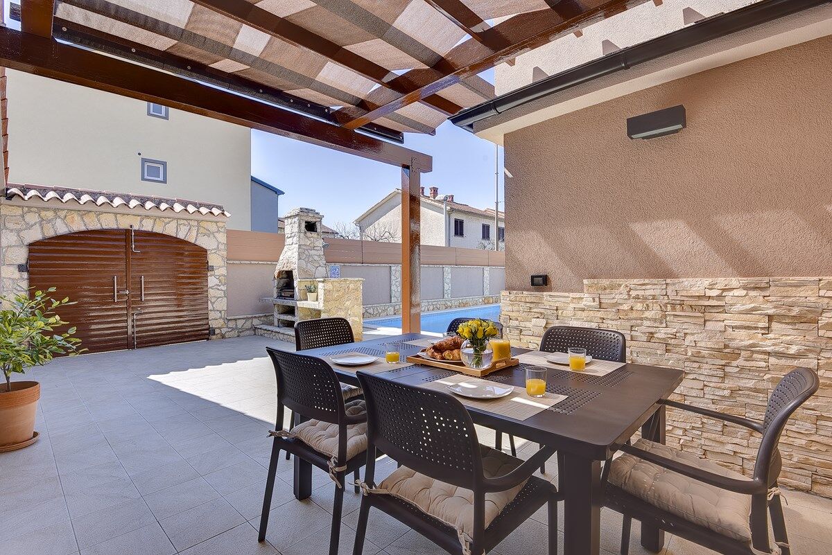 Villa Magnifica 73902-K1