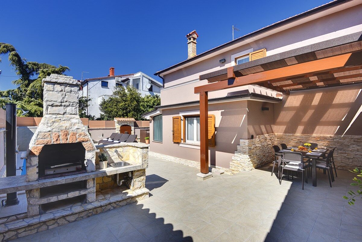 Villa Magnifica 73902-K1