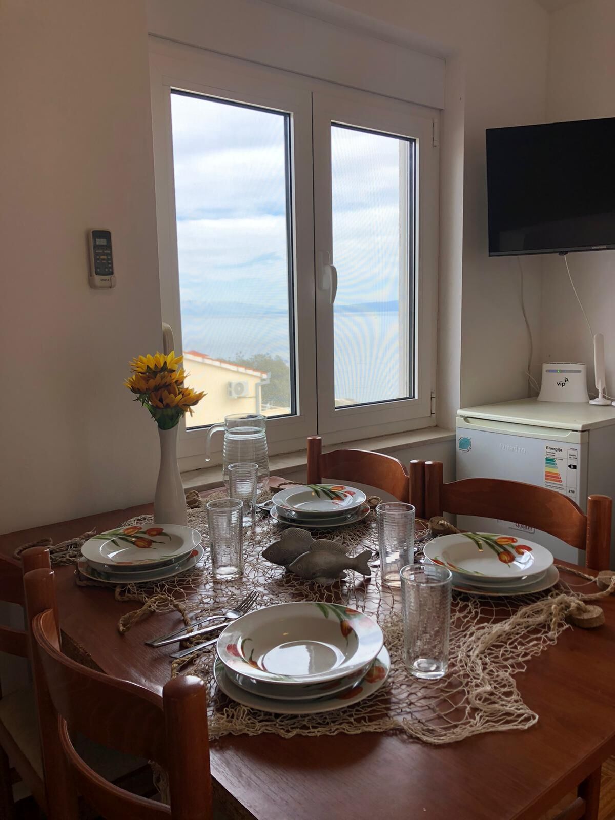 Apartments Mladen 84771-A1