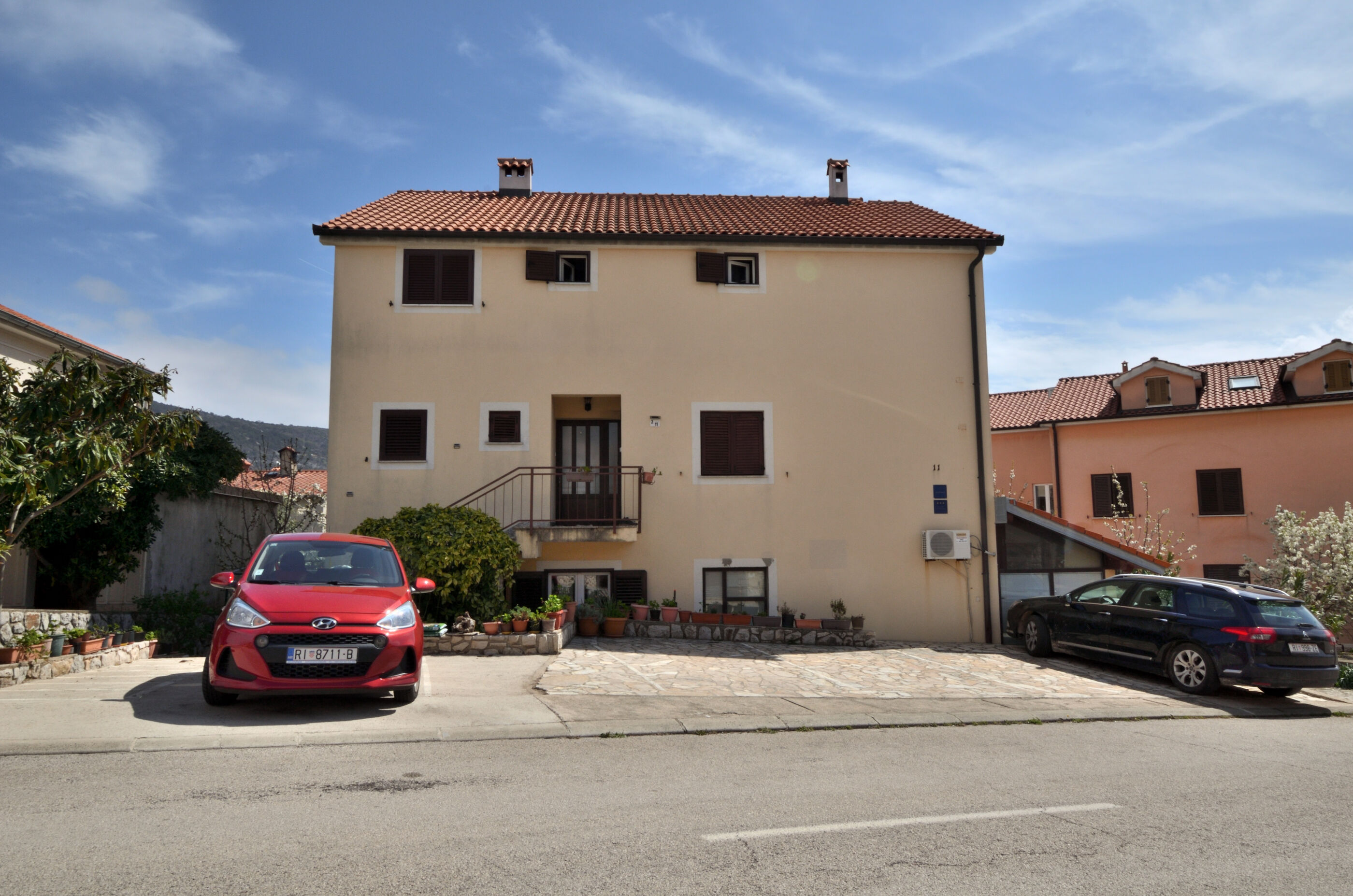 Apartments Kristina 67841-A3
