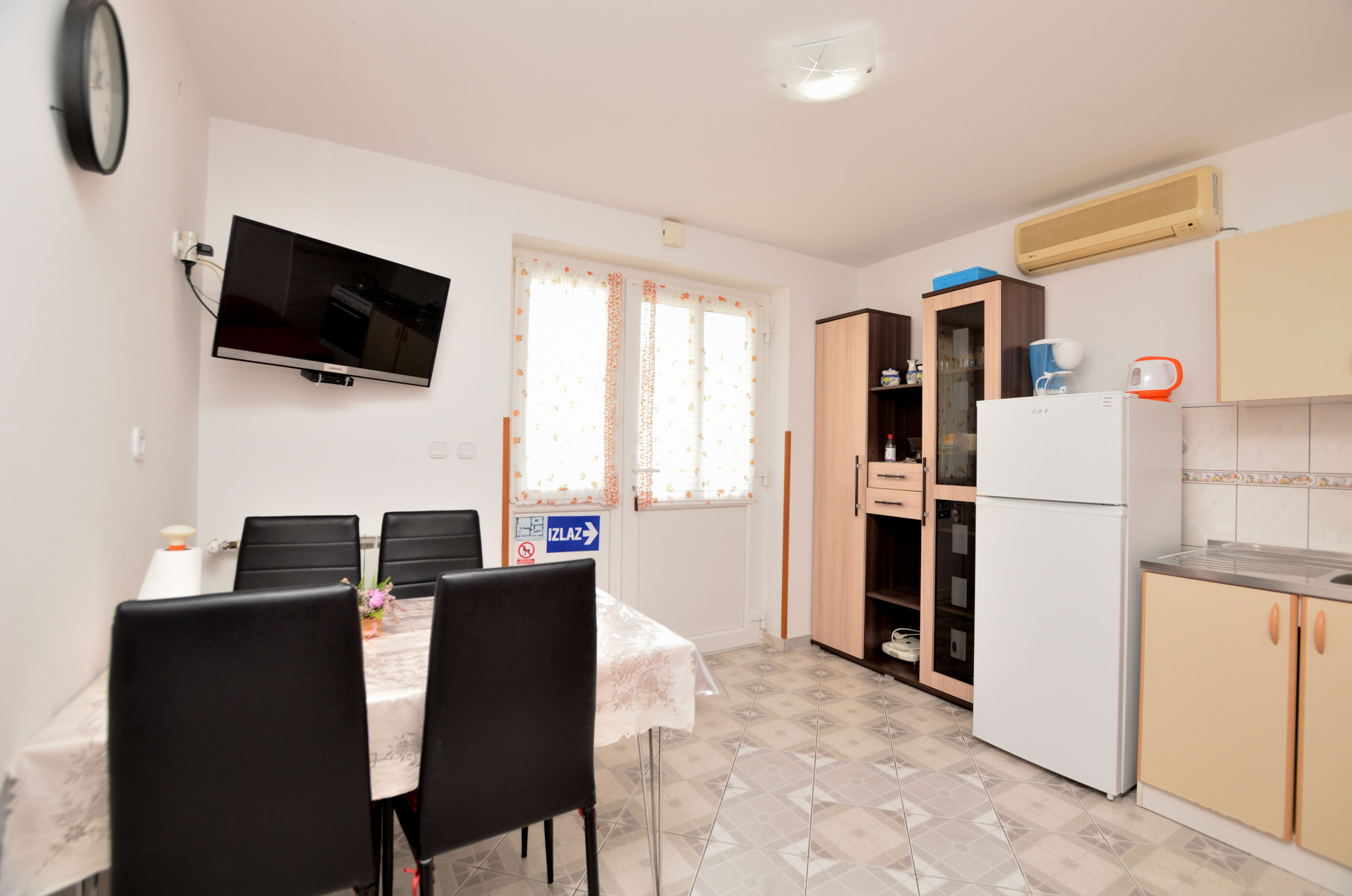 Apartments Kristina 67841-A3