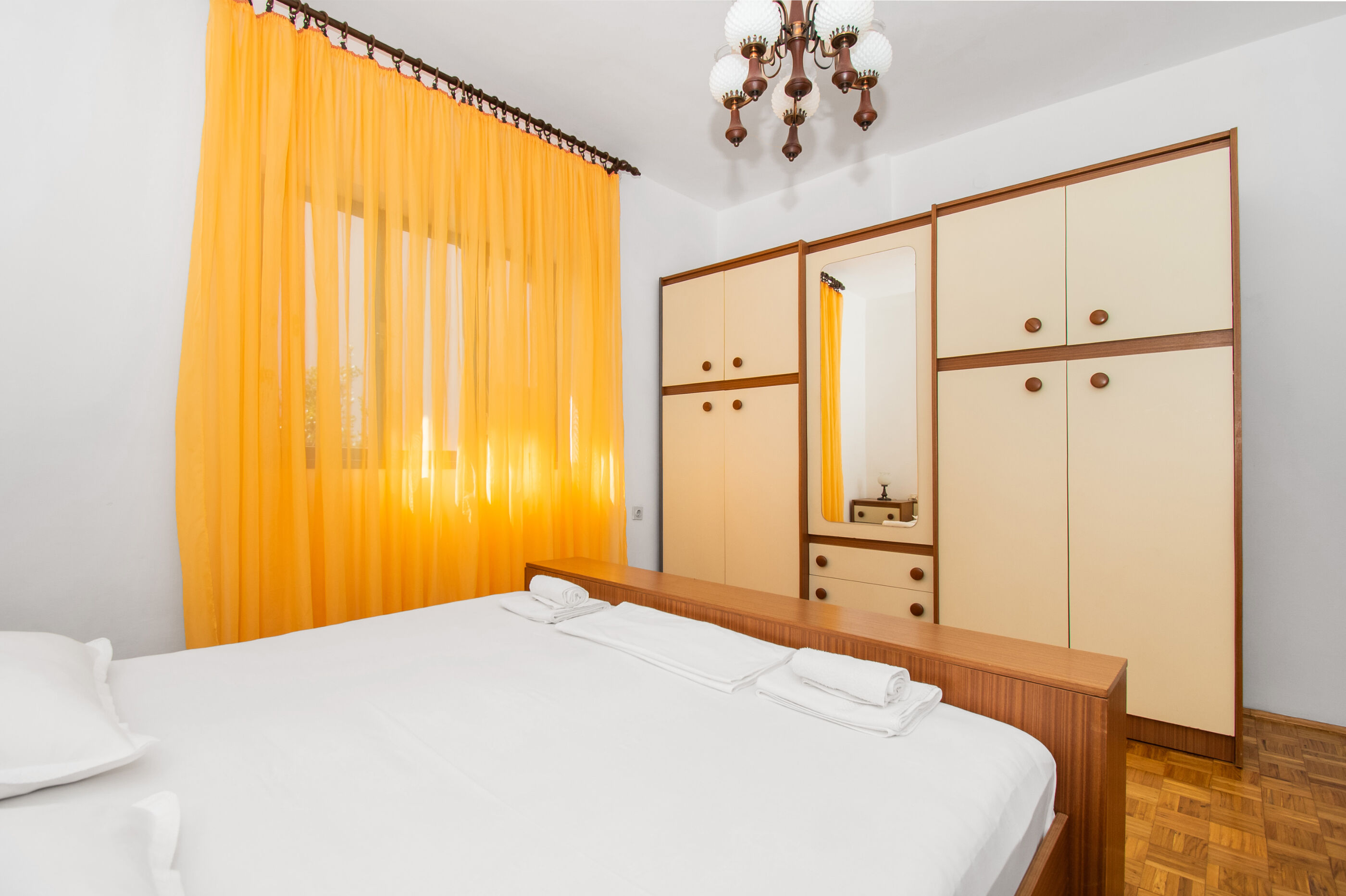 Apartments Ivan 26471-A1