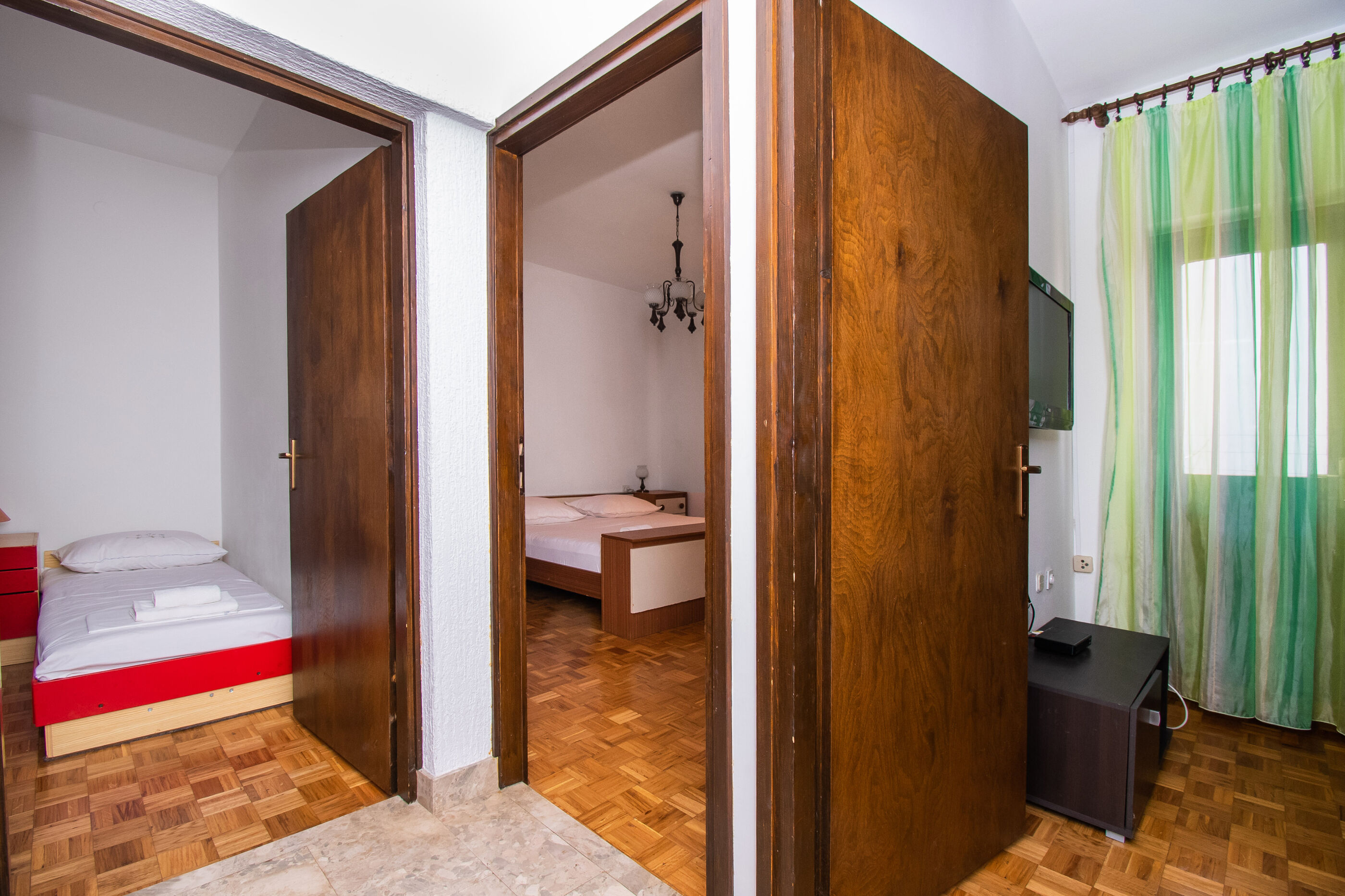 Apartments Ivan 26471-A1