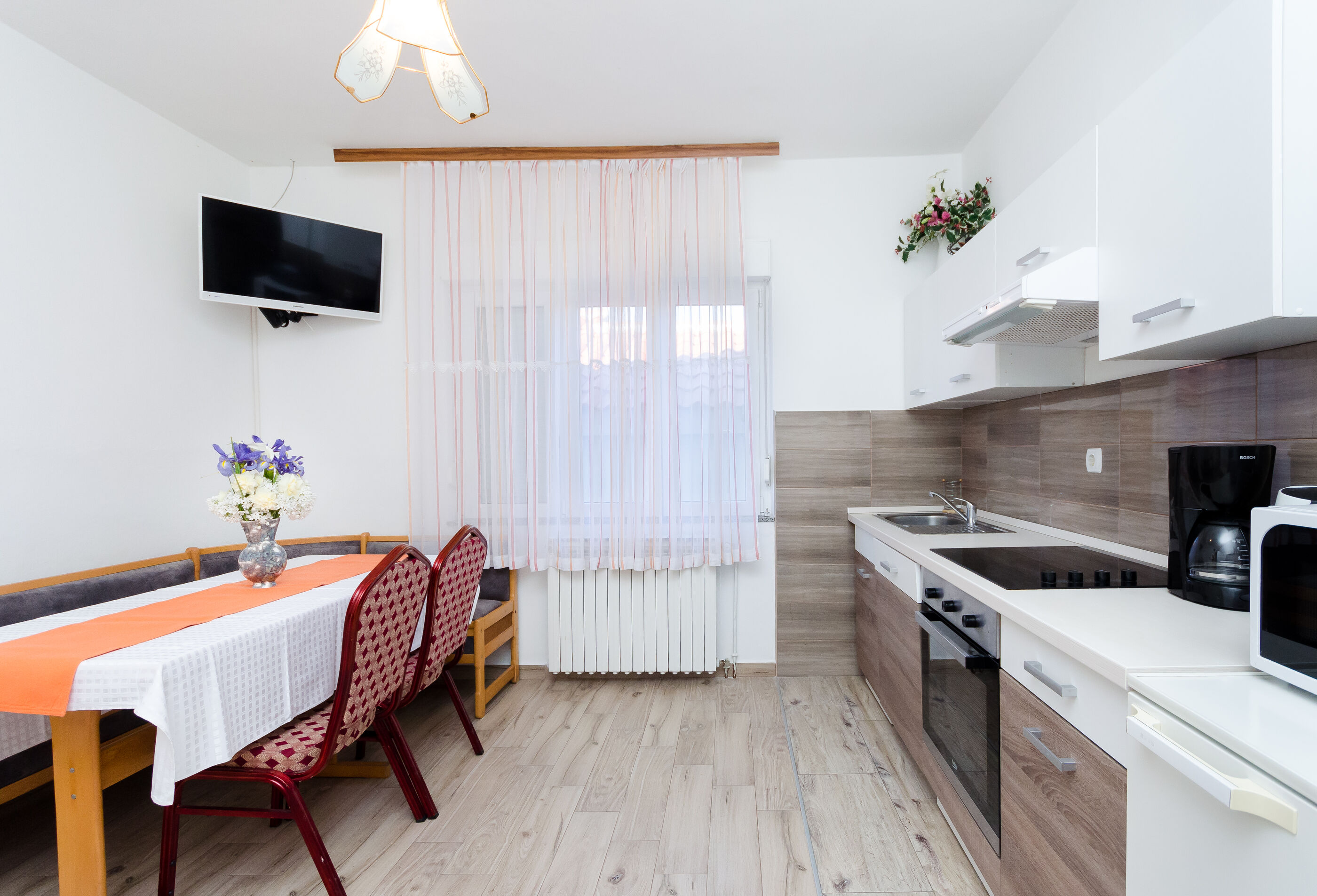Apartments Rezika 65101-A2