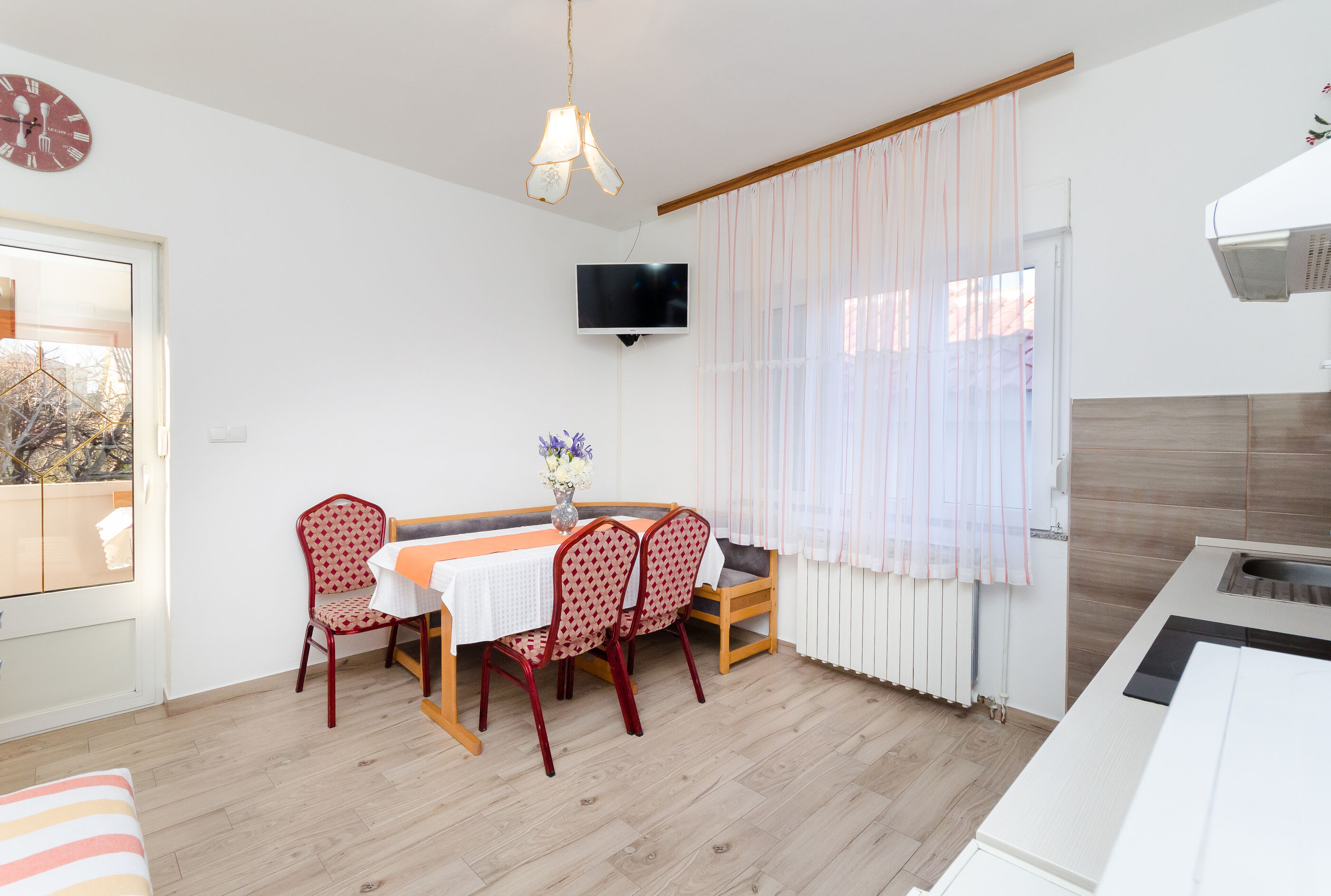 Apartments Rezika 65101-A2