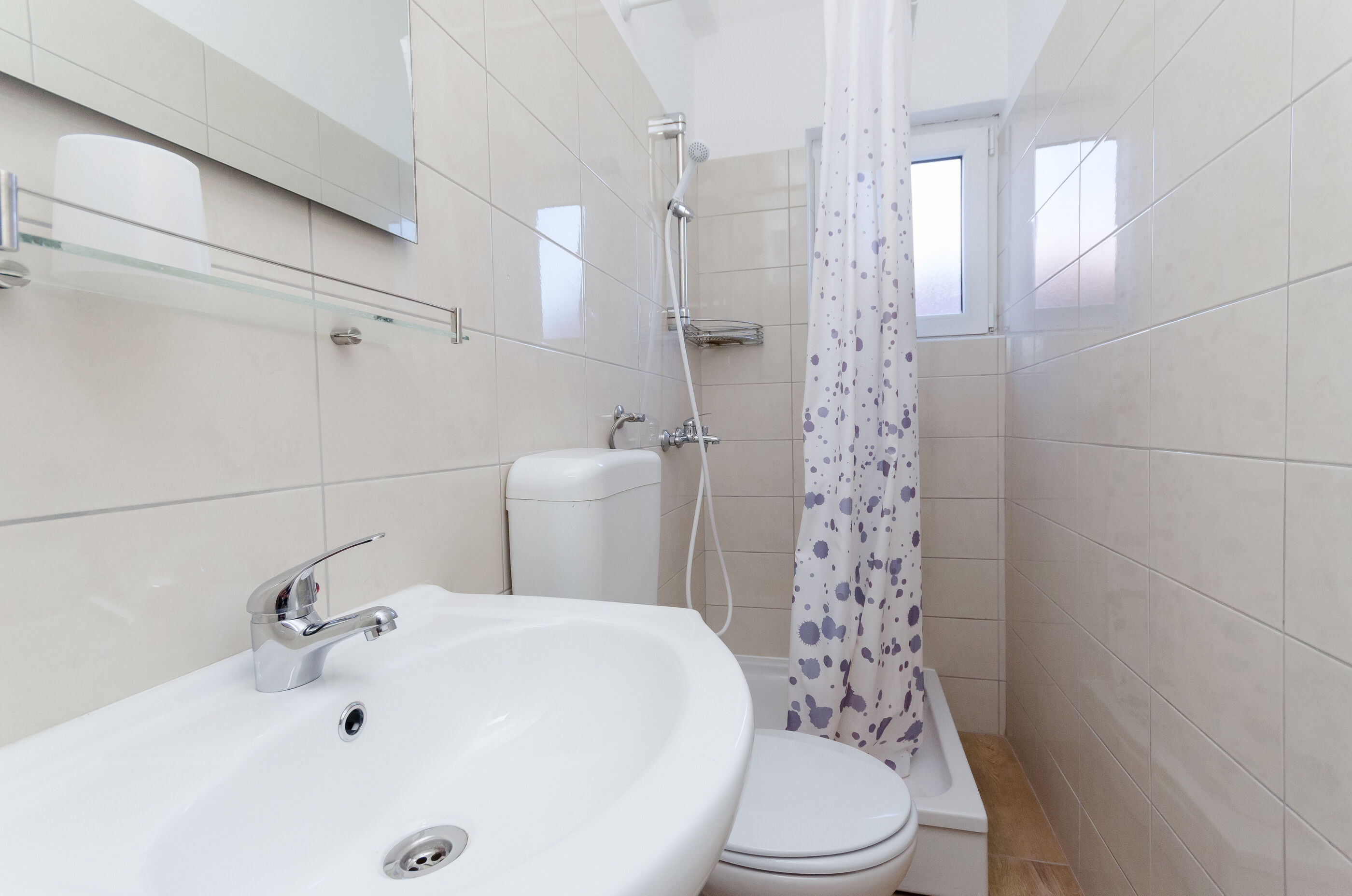 Apartments Rezika 65101-A2